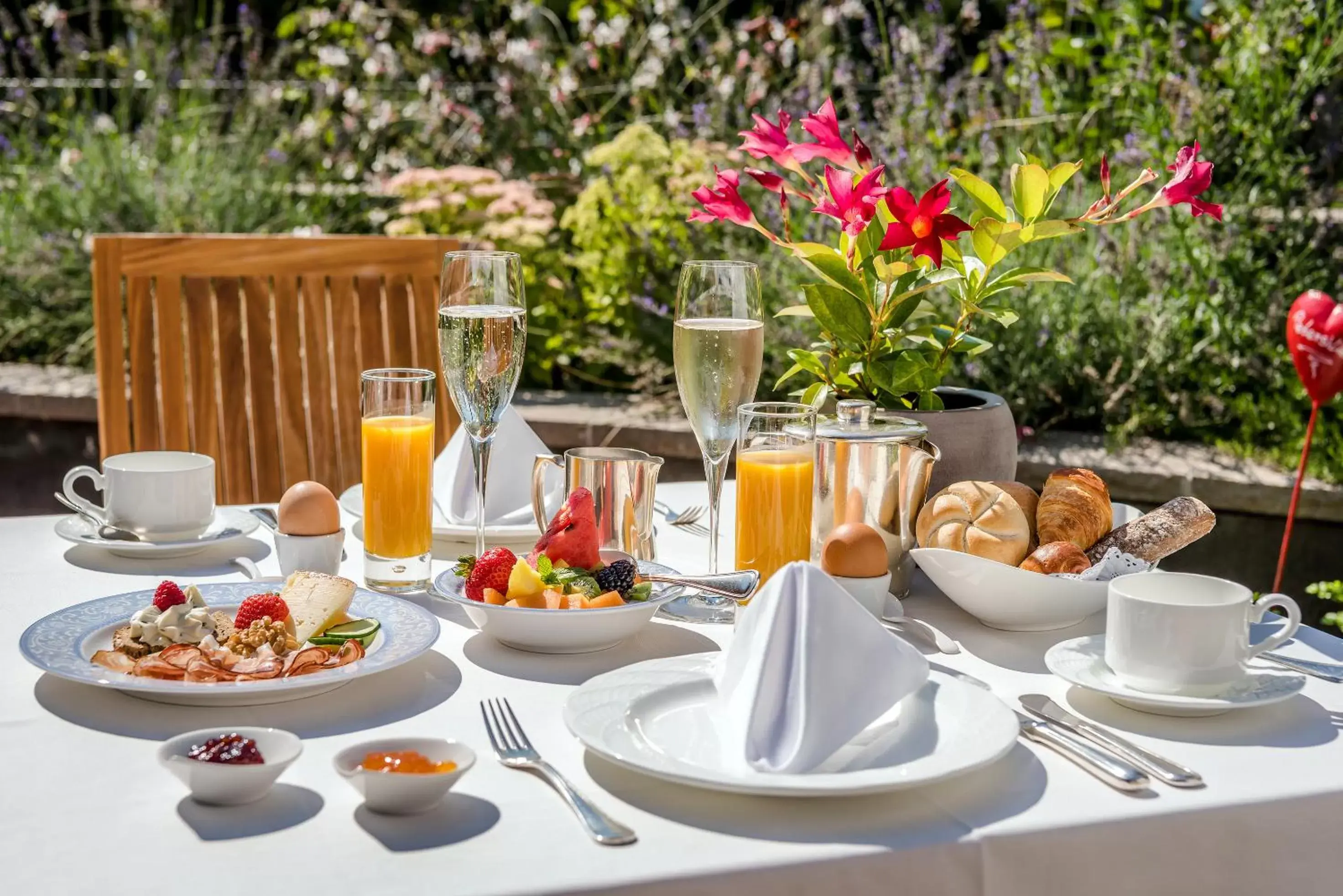 Continental breakfast in Hotel Ansitz Plantitscherhof