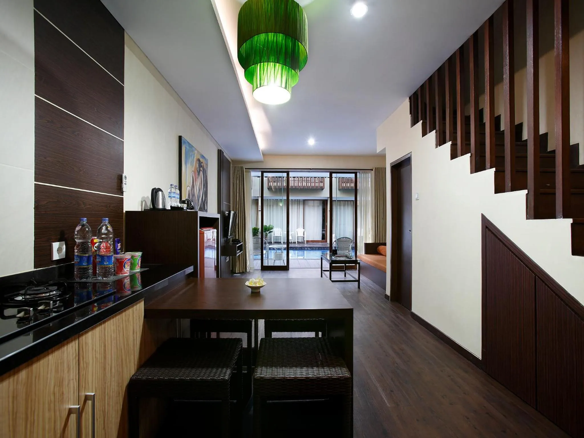 Communal kitchen in Devata Suites and Residence