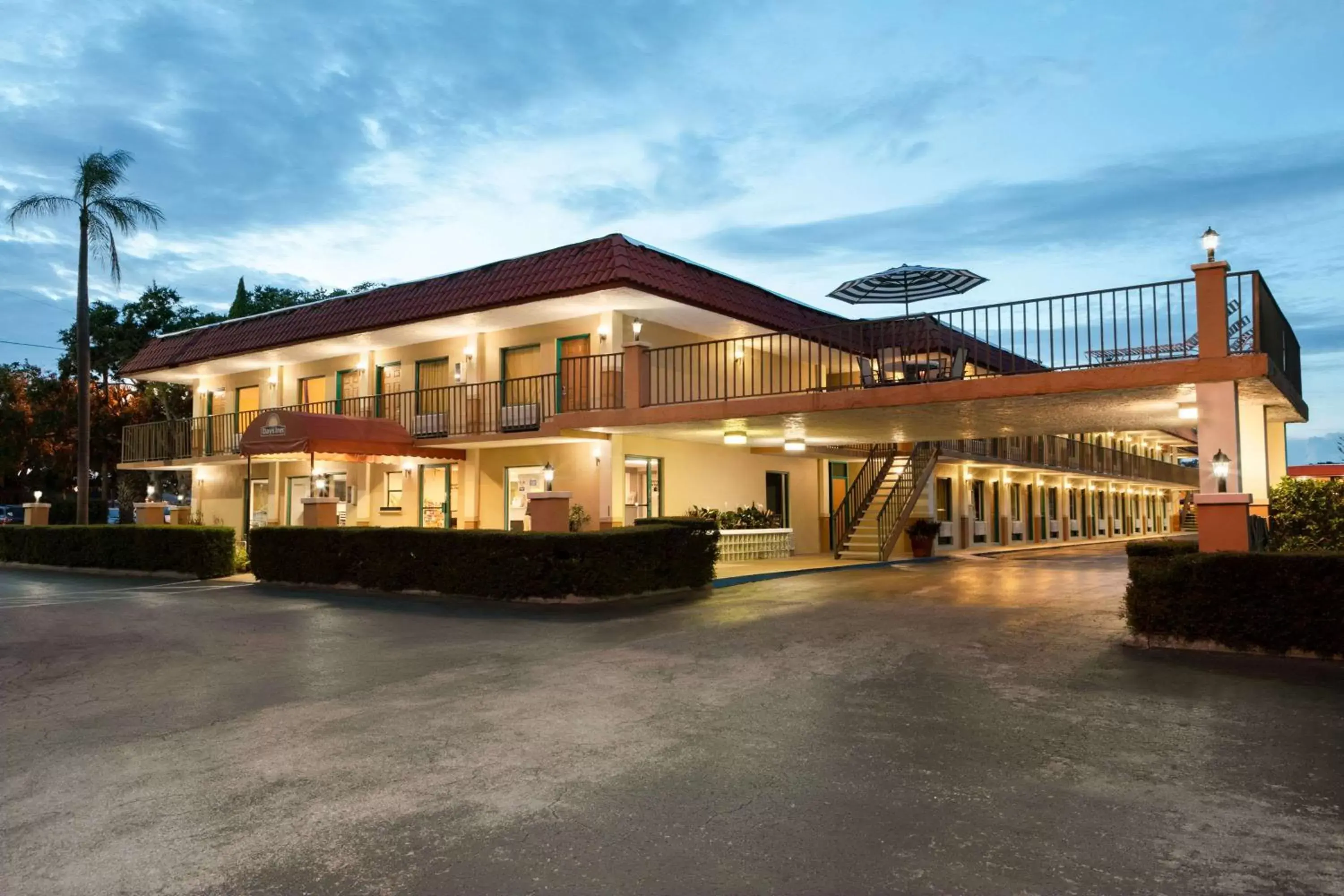 Property building in Days Inn by Wyndham Clearwater/Central Property building in Days Inn by Wyndham Clearwater/Central