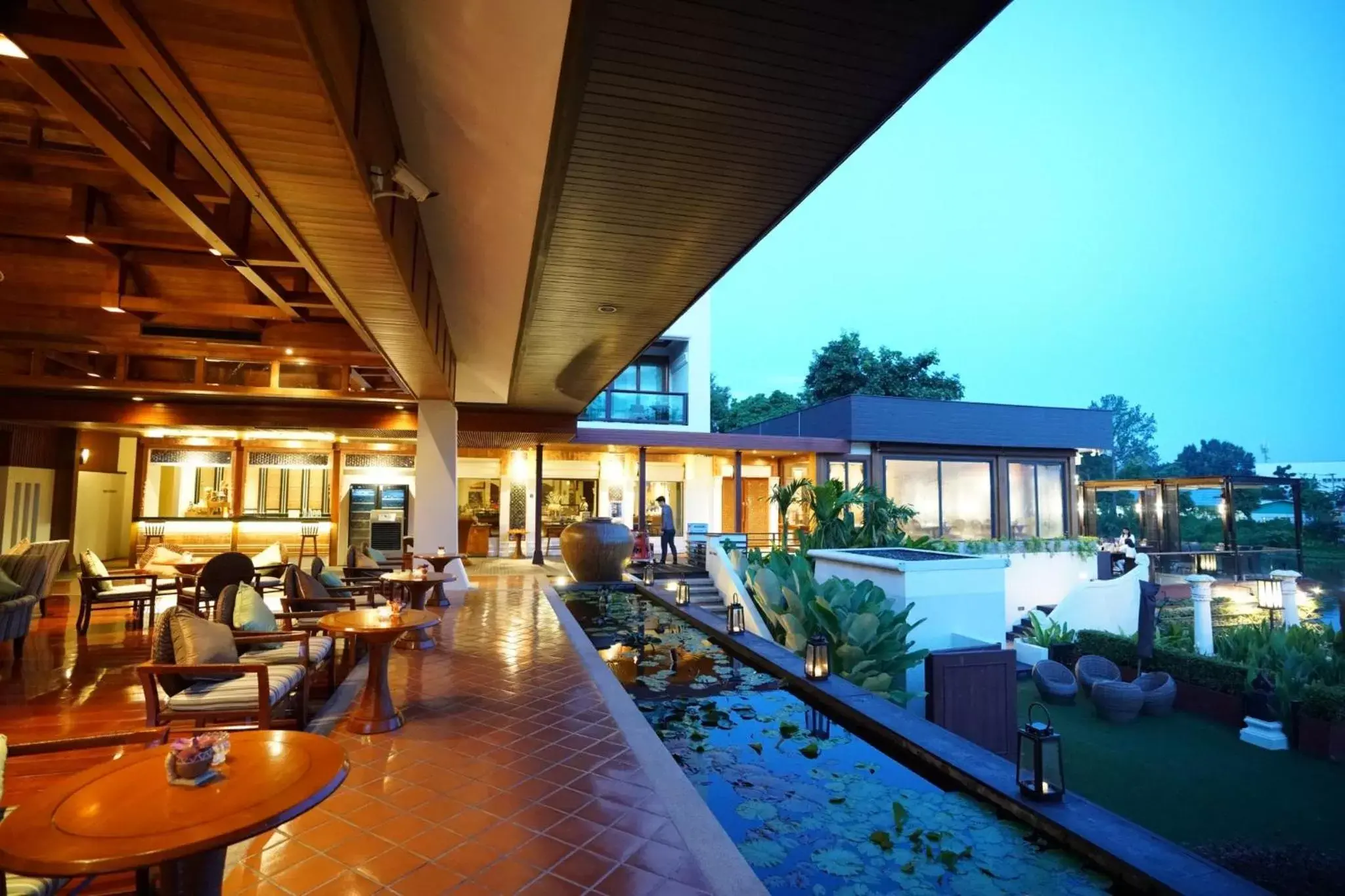 Restaurant/places to eat, Swimming Pool in RatiLanna Riverside Spa Resort