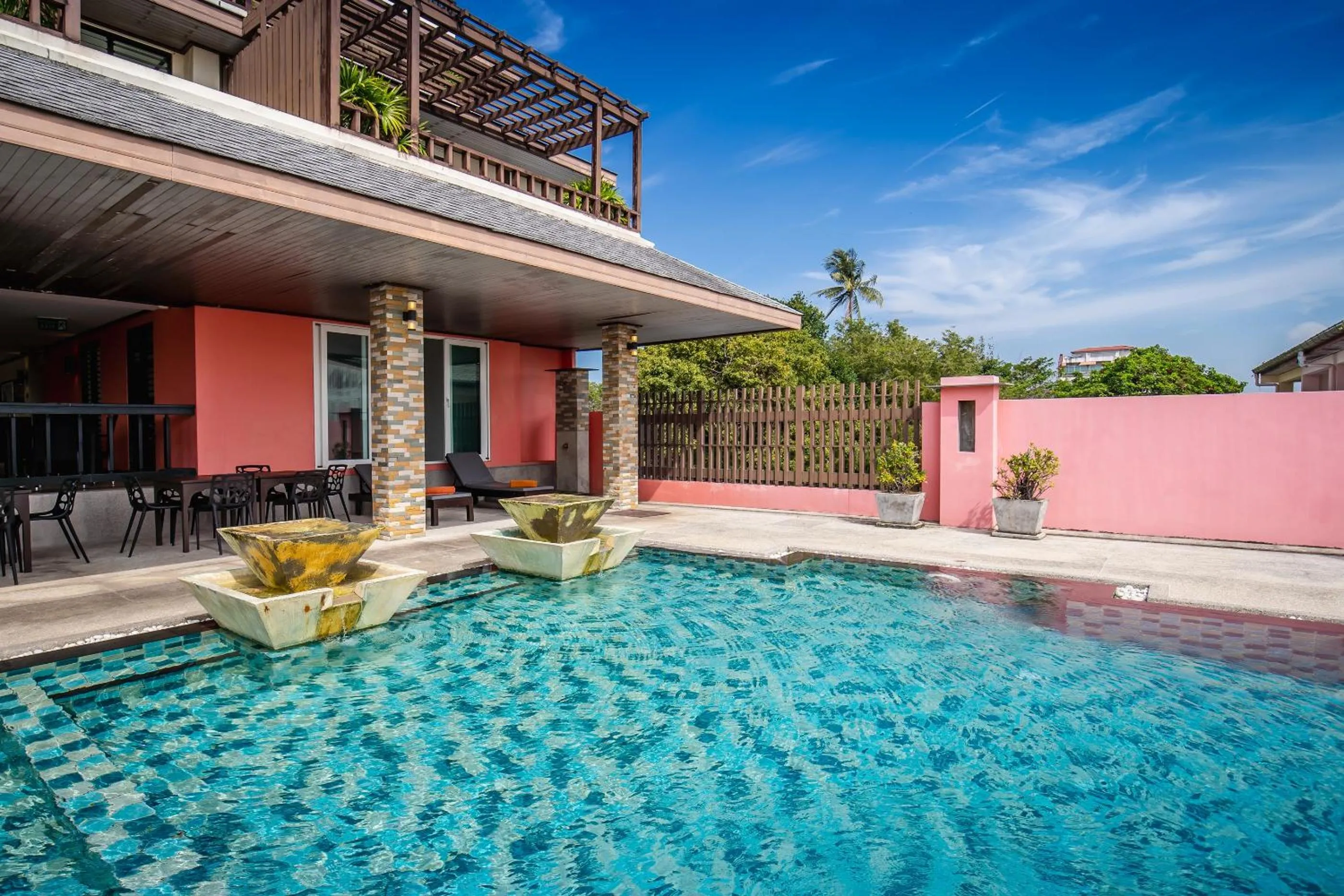 Coffee/tea facilities in Ratana Hotel Chalong