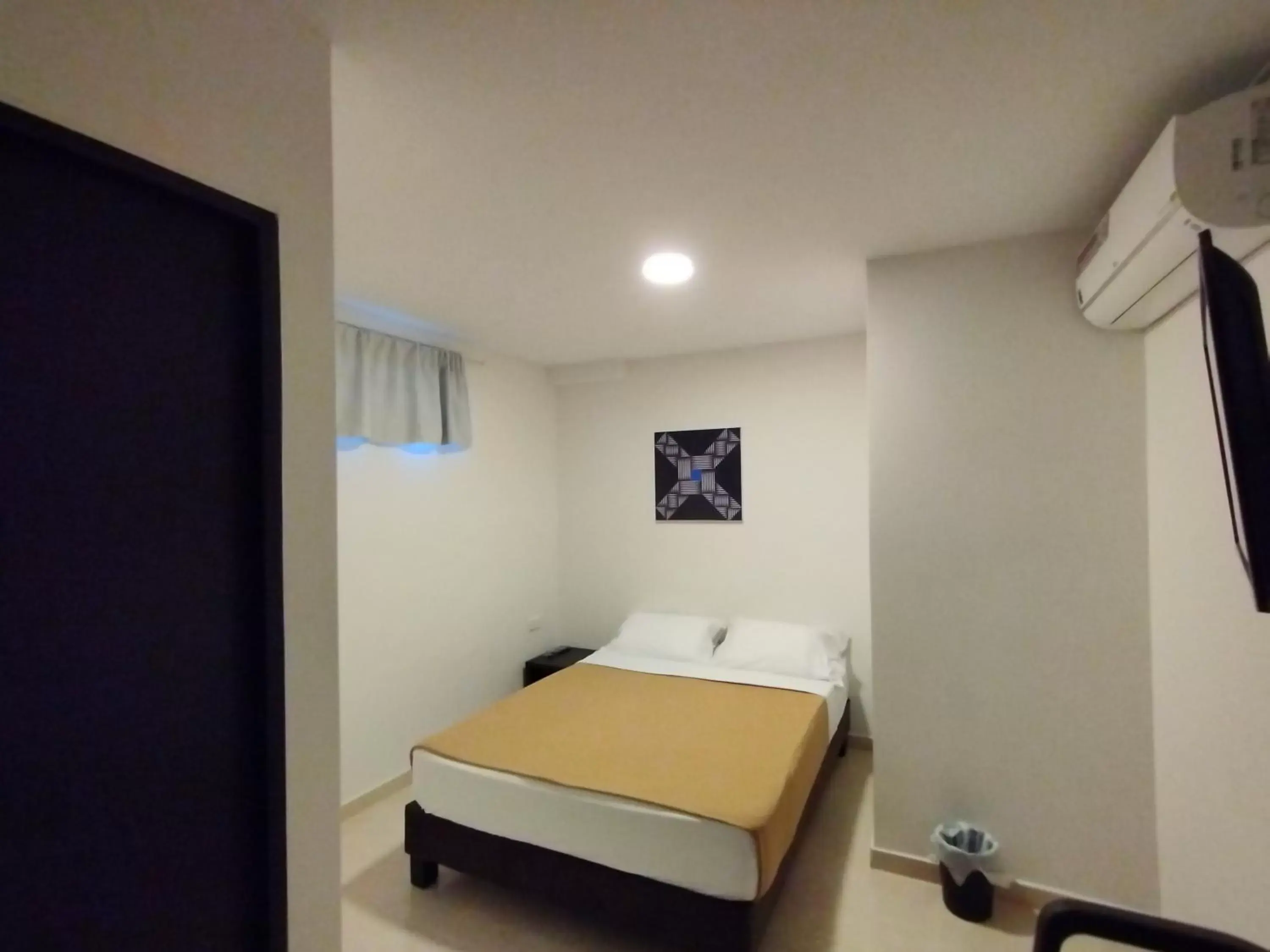 Budget Double Room in Apartasuites San Marcos Budget Double Room in Apartasuites San Marcos