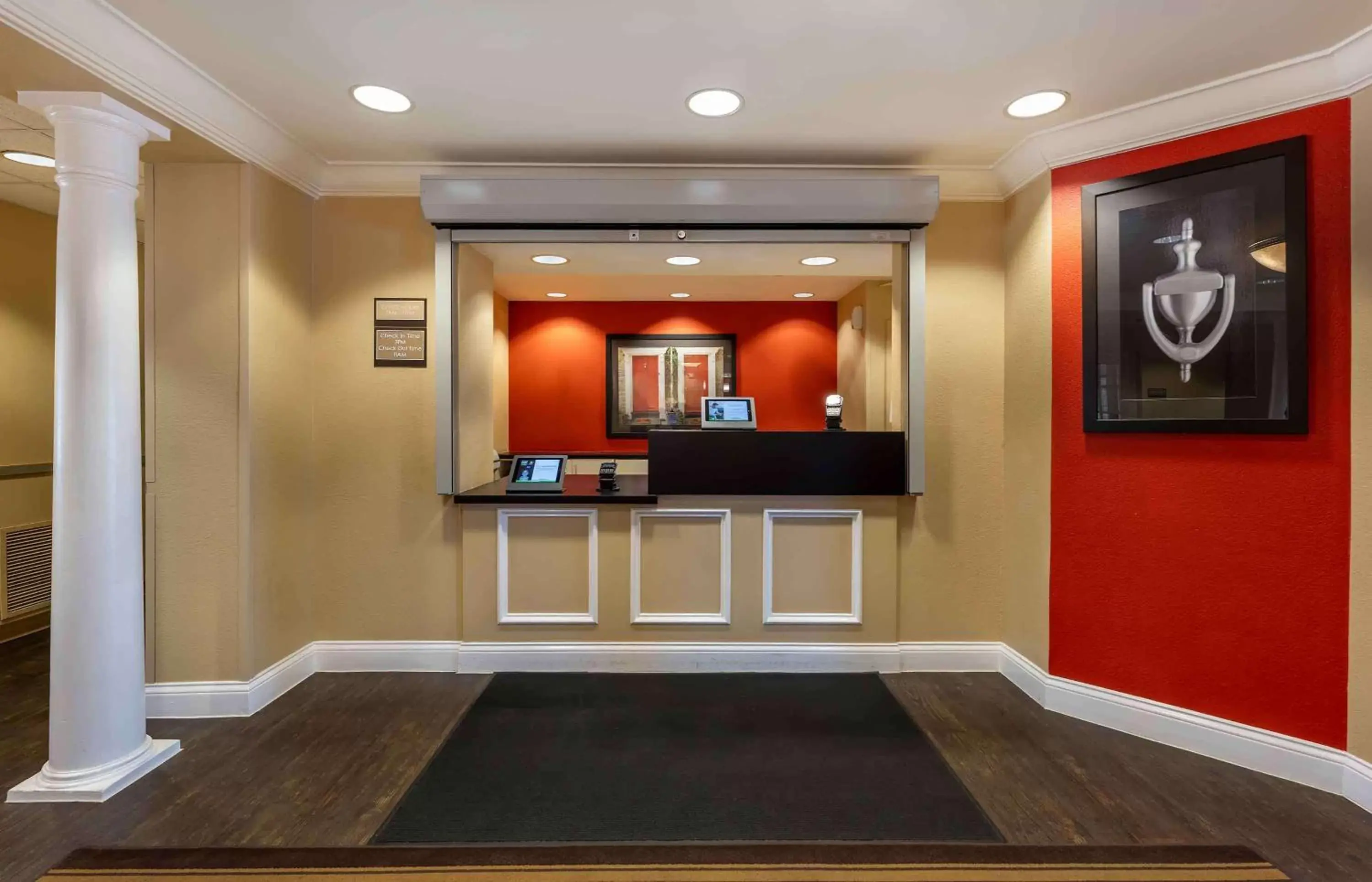 Lobby or reception, Lobby/Reception in Extended Stay America Suites - Chicago - O'Hare - Allstate Arena