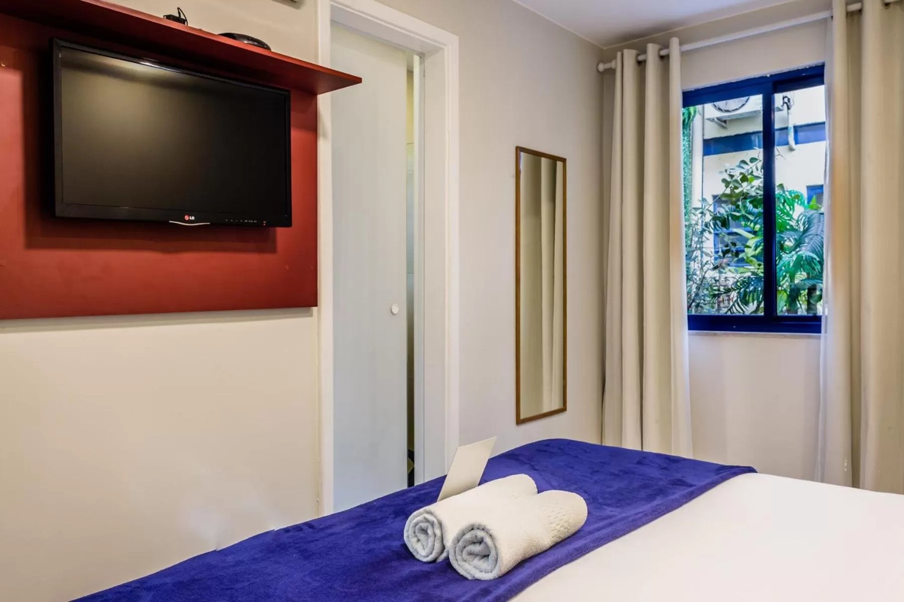 Bedroom, Bed in Injoy Suítes & Aparts