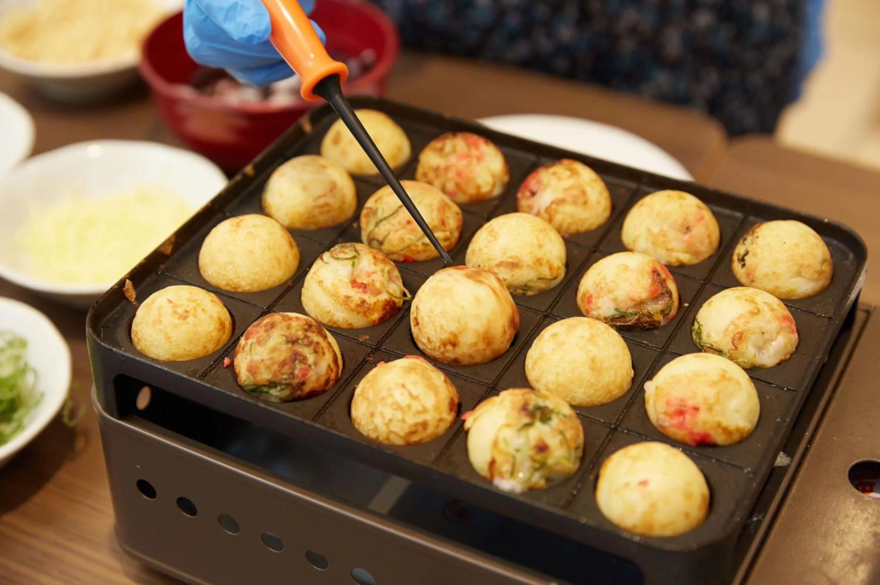 Evening entertainment in Hot Spring Osaka Hinode Hotel Nipponbashi