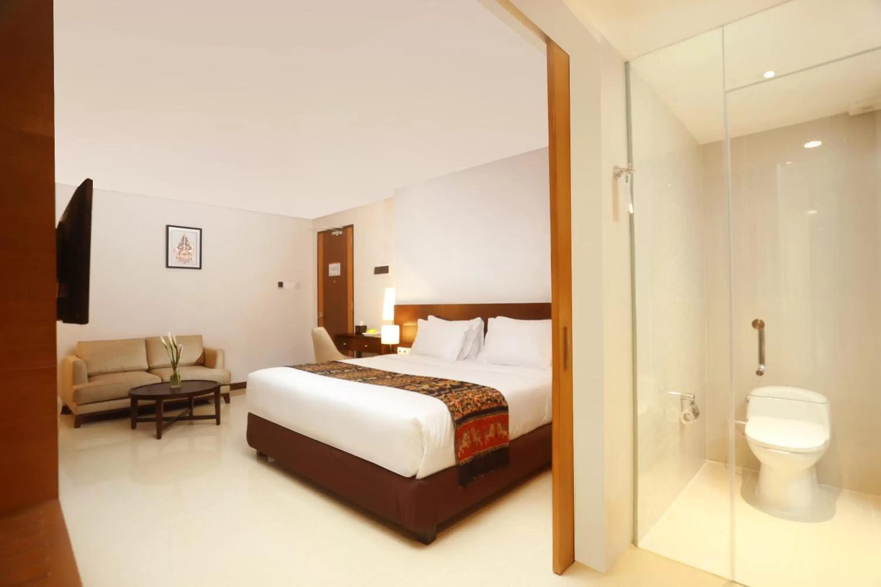 Bedroom, Bed in Wimarion Hotel Semarang