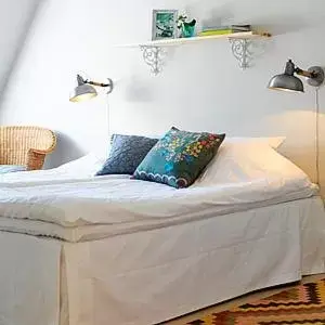 Twin Room with Shared Bathroom in Apotekarns B&B Twin Room with Shared Bathroom in Apotekarns B&B