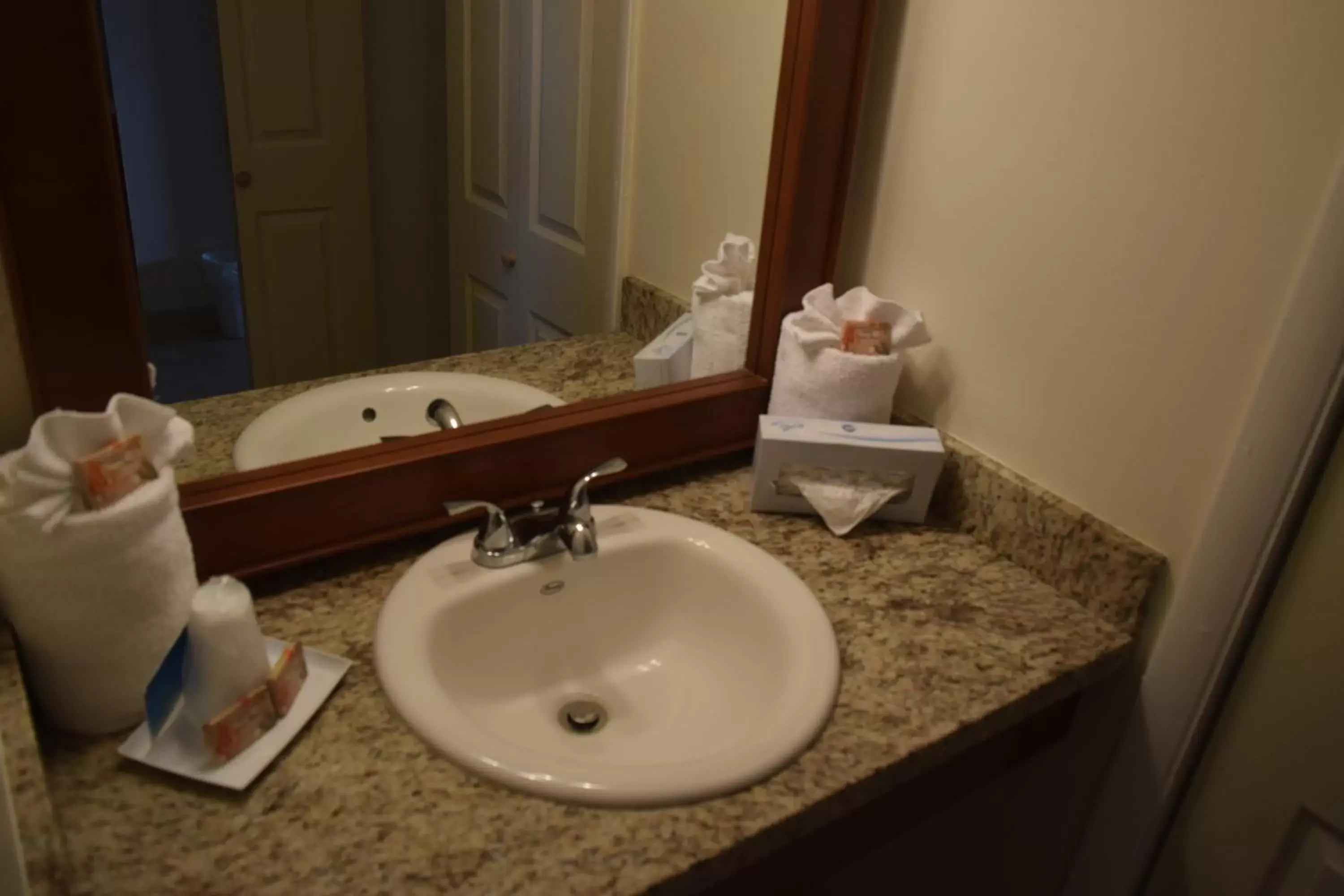 Bathroom in Bell Channel Inn Hotel