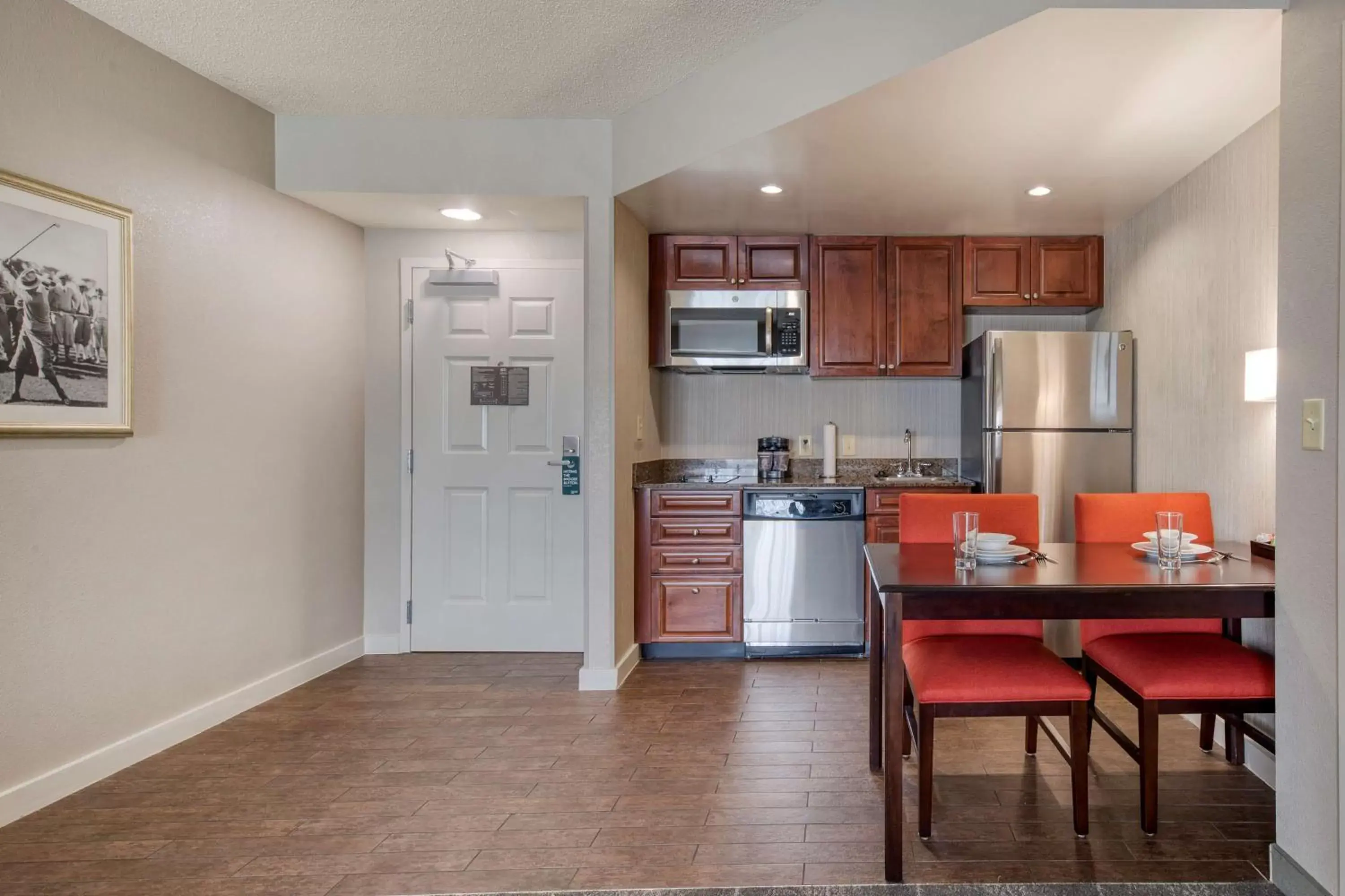 Kitchen or kitchenette, Kitchen/Kitchenette in Homewood Suites by Hilton Olmsted Village