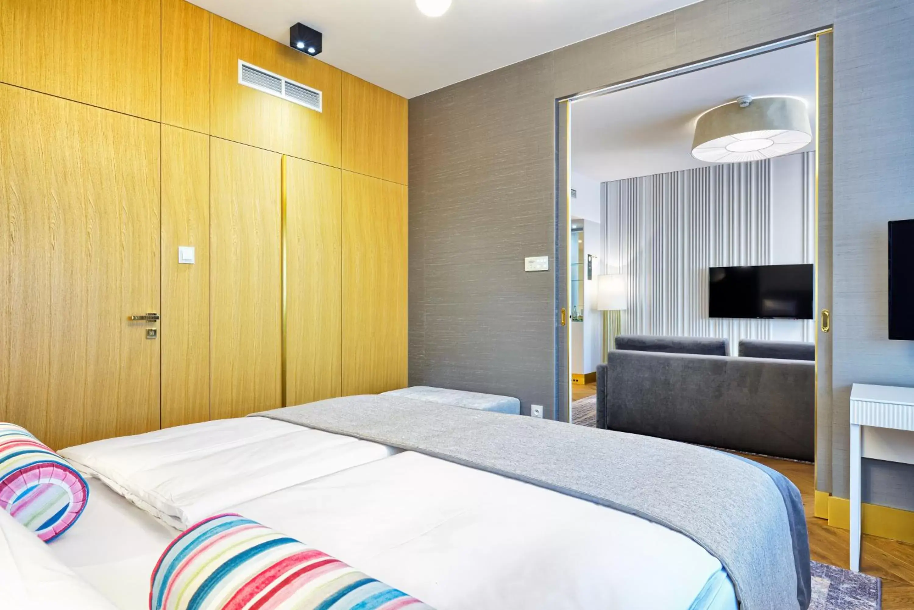 Bed in Hotel Ferreus Modern Art Deco Bed in Hotel Ferreus Modern Art Deco