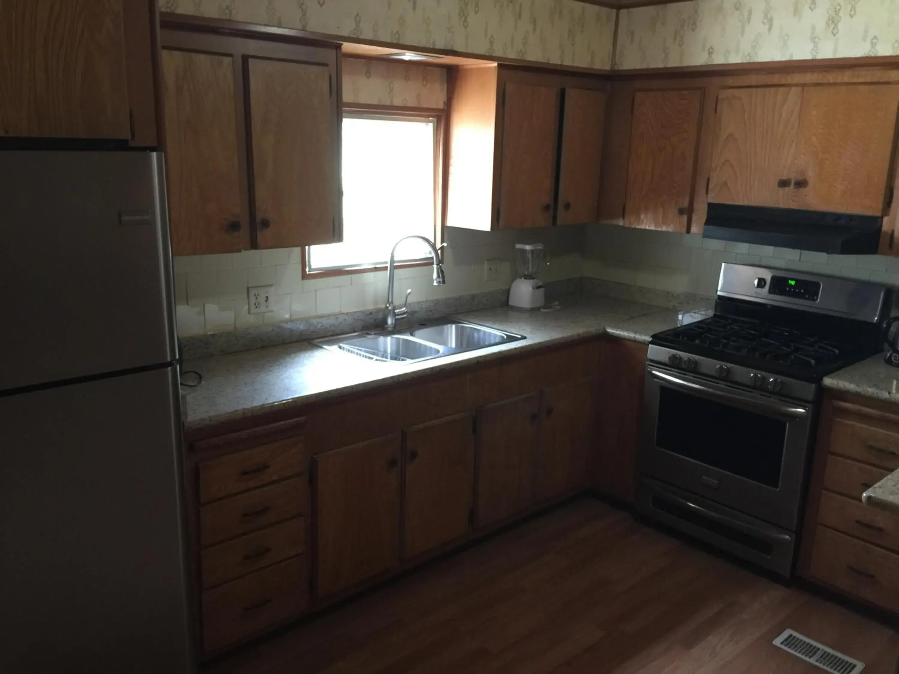 Kitchen or kitchenette, Kitchen/Kitchenette in Mountain Trail Lodge and Vacation Rentals