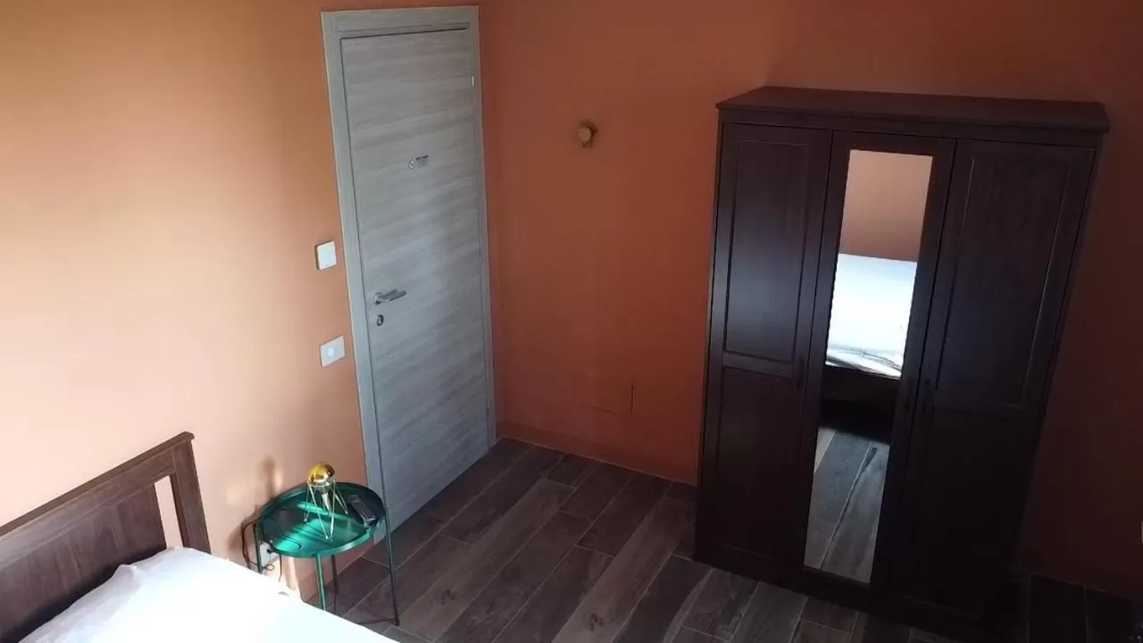 TV/Entertainment Center in Sala dell Estate Guest House