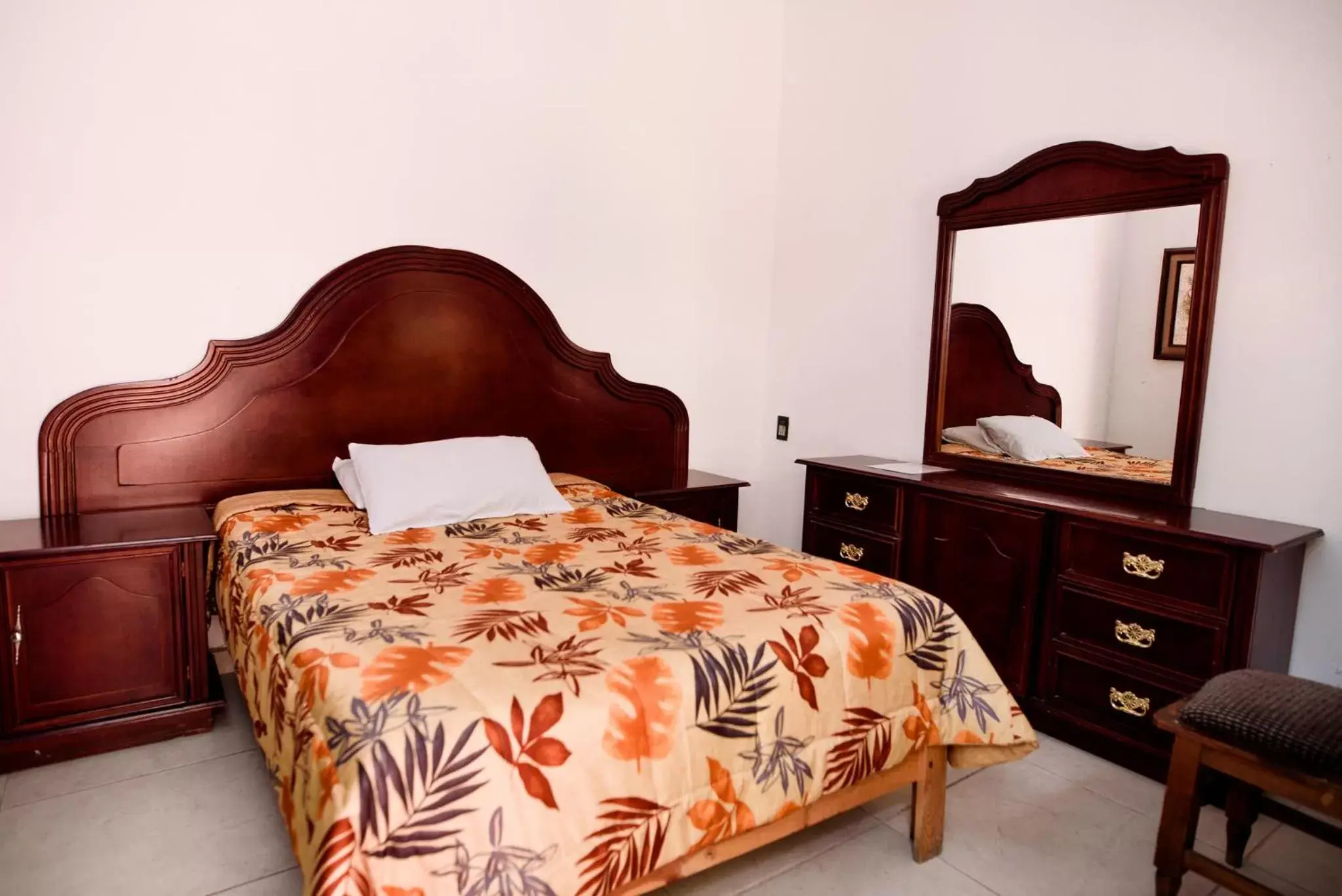 Photo of the whole room, Bed in Hotel María Elena