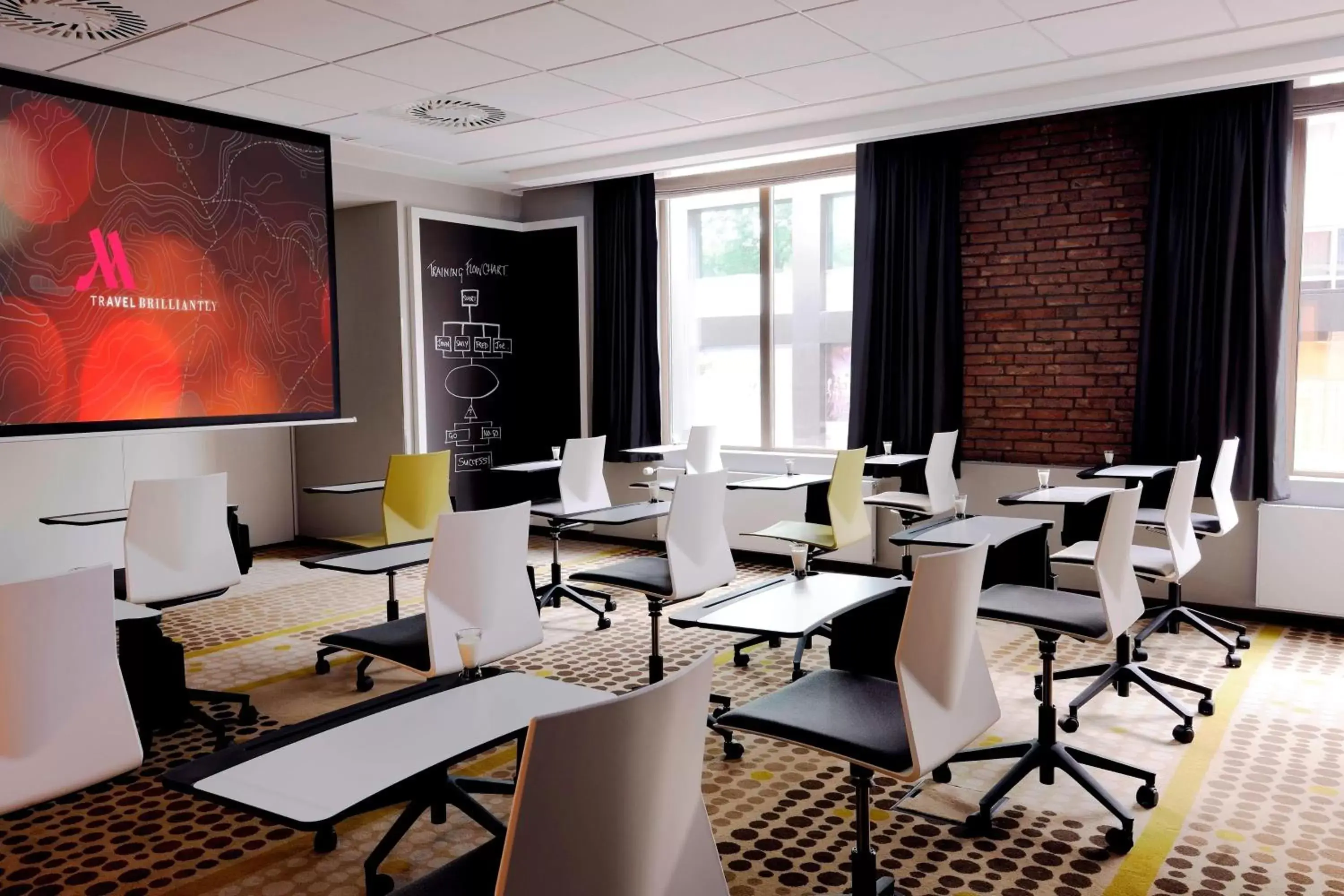 Meeting/conference room, Restaurant/Places to Eat in Amsterdam Marriott Hotel