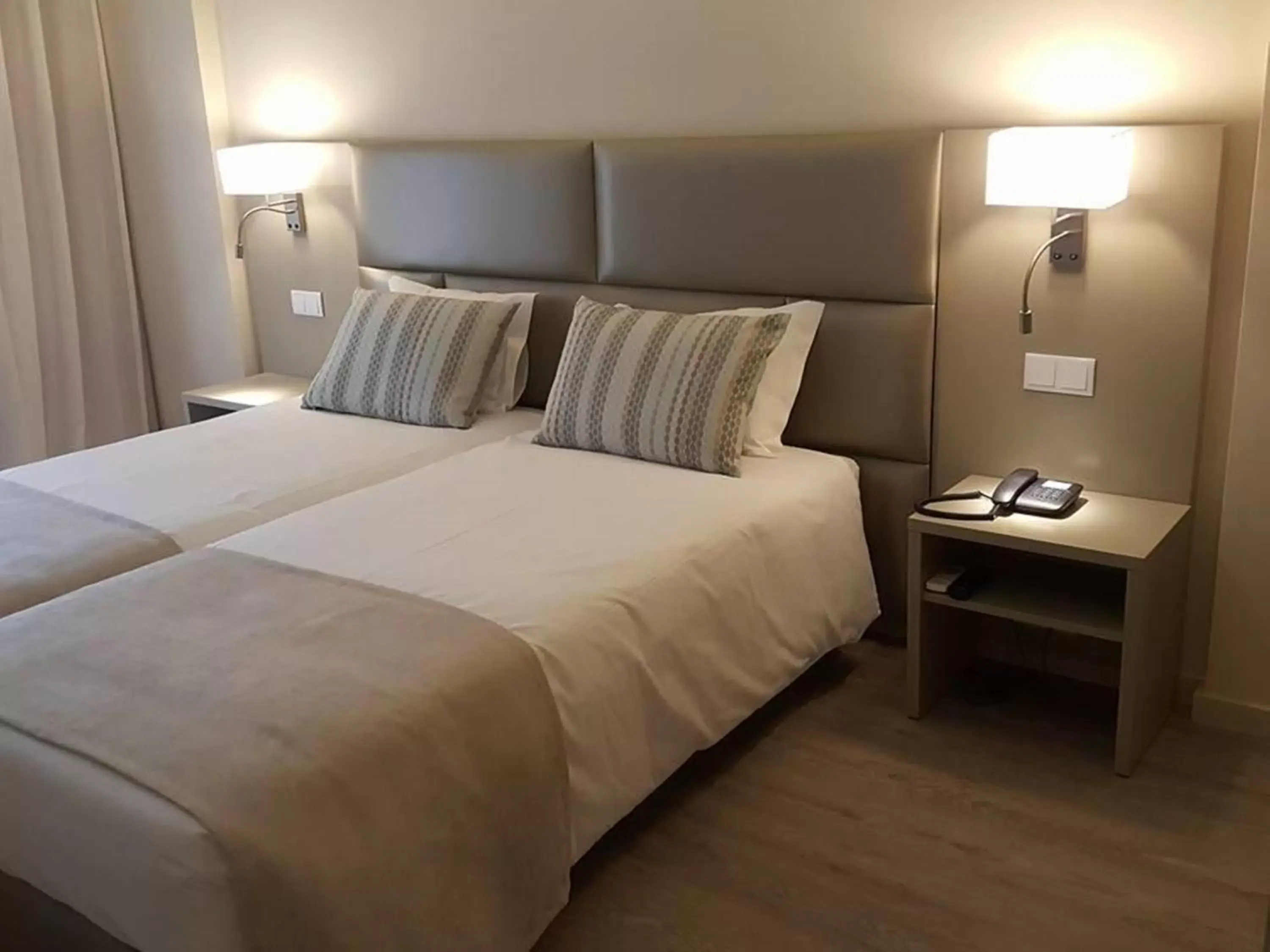 Bed in AP Maria Nova Lounge - Adults Friendly
