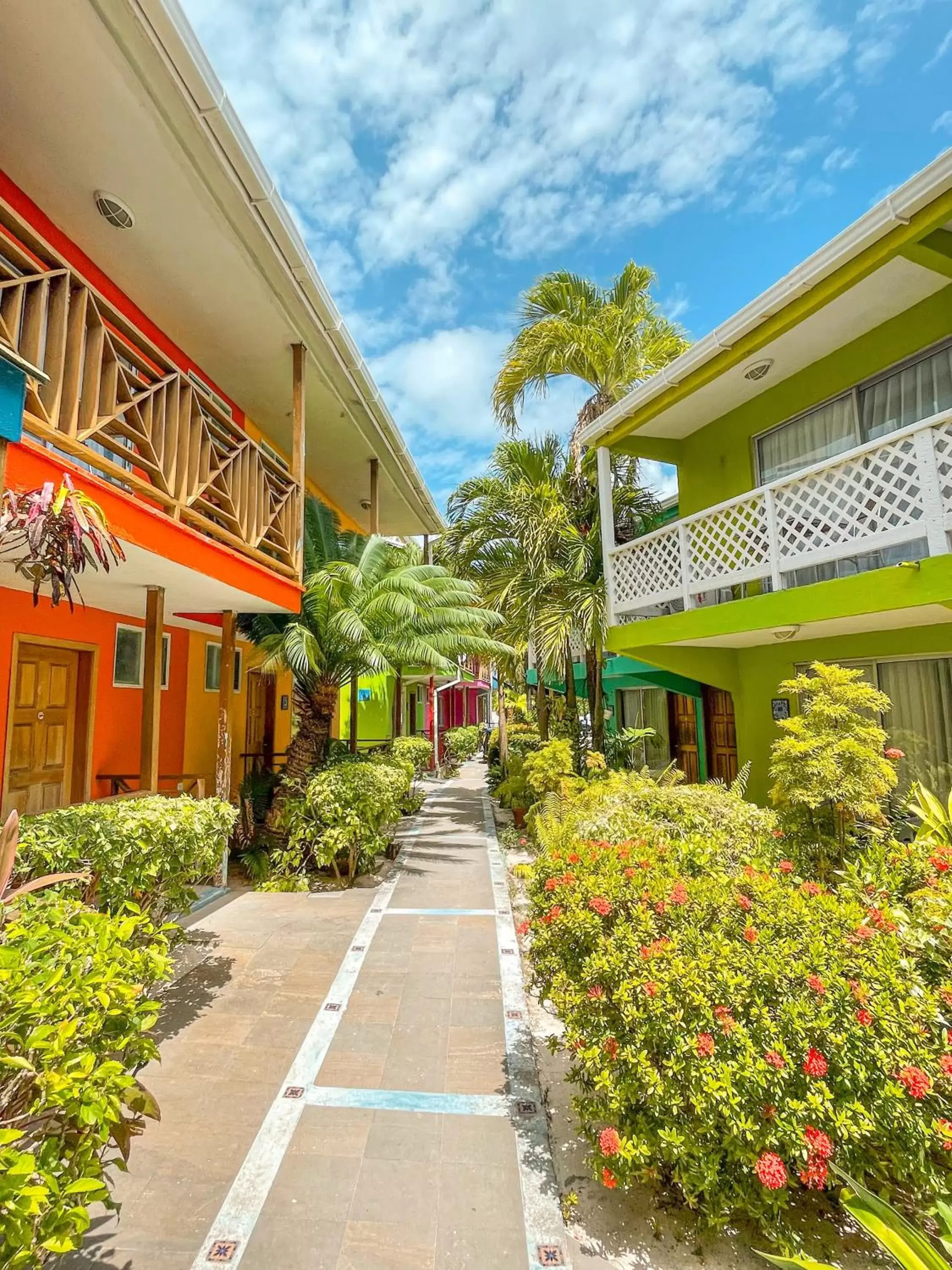 Property Building in Hotel Cocoplum Beach