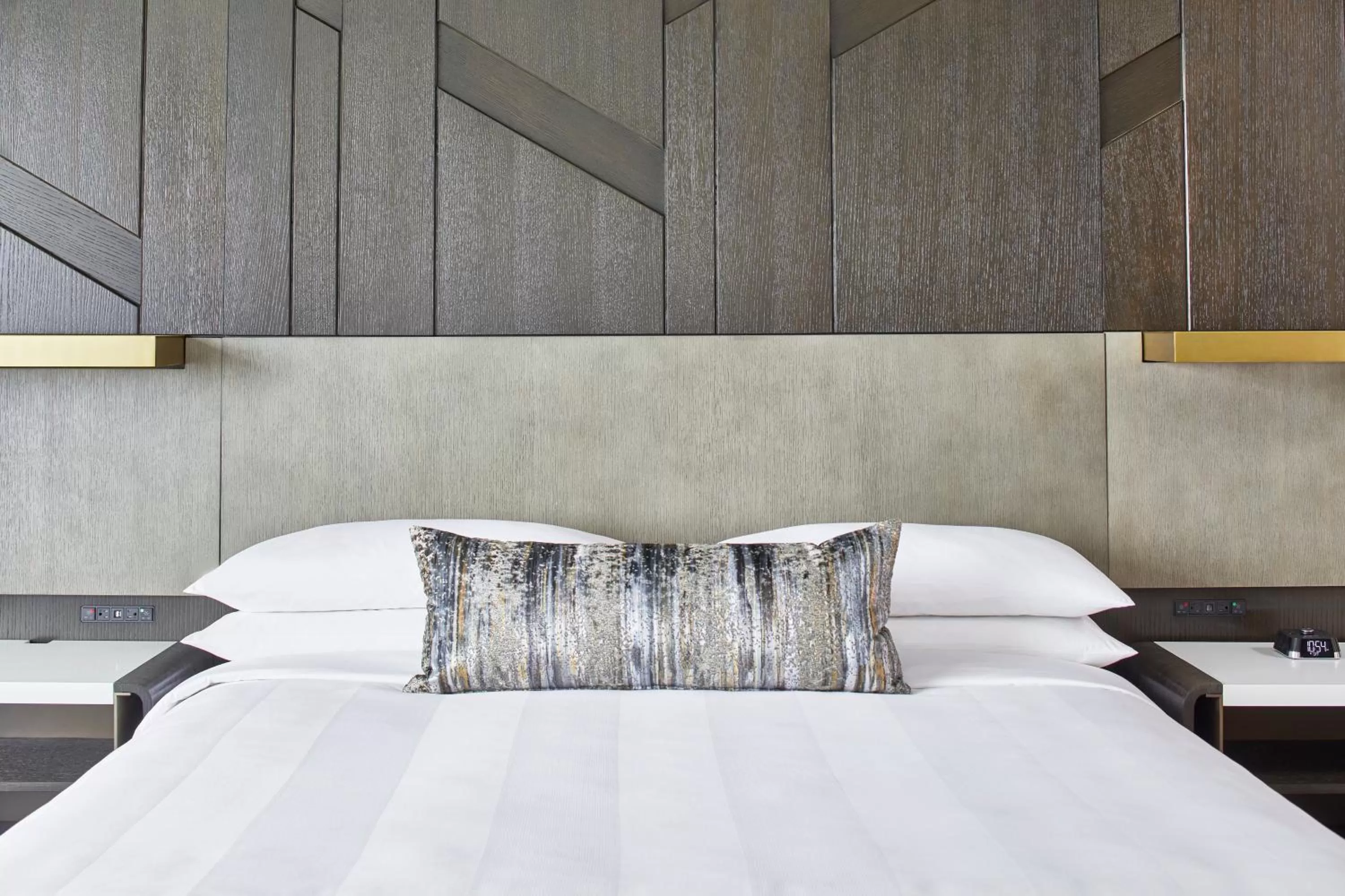 Bed in UNC Charlotte Marriott Hotel & Conference Center