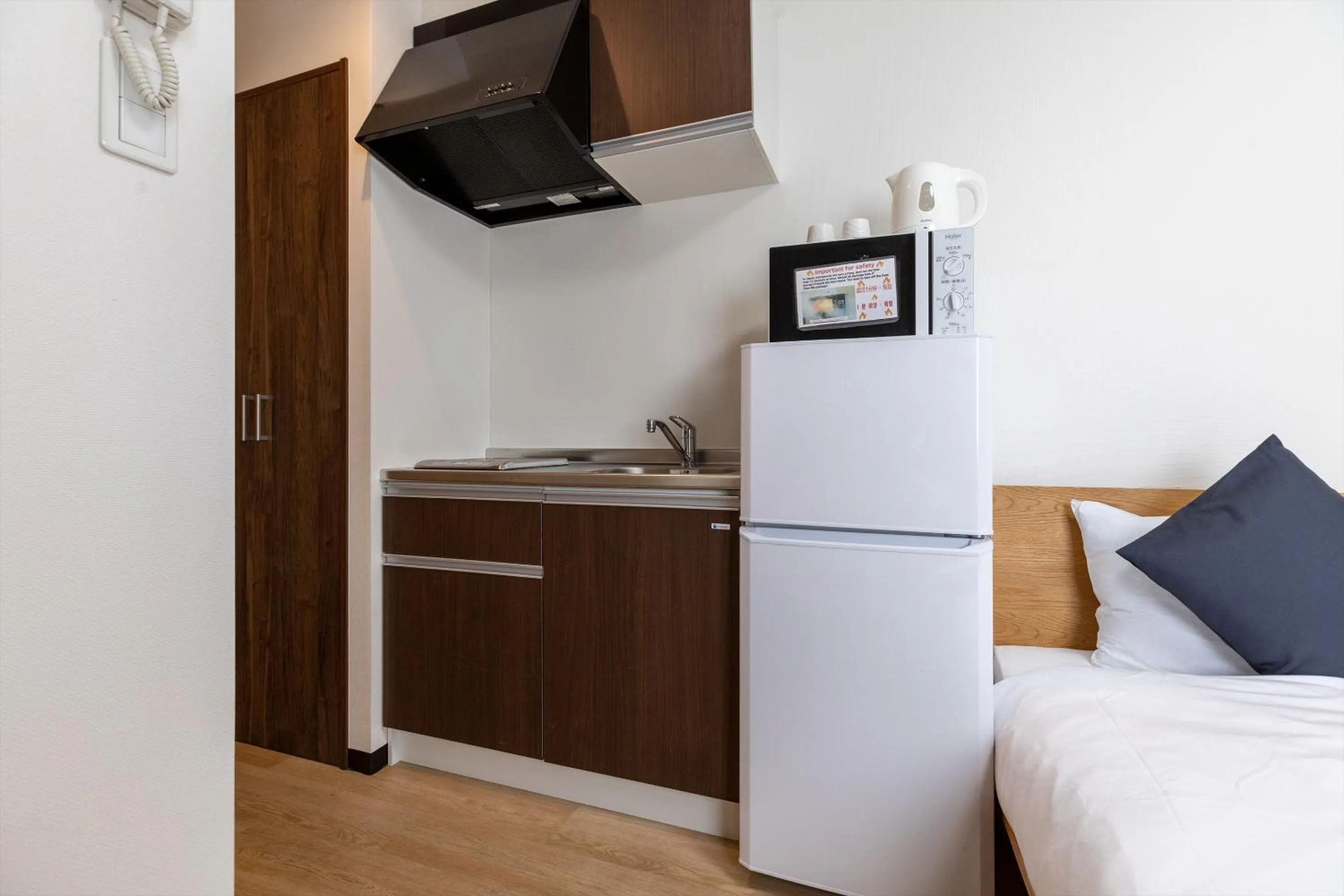 Bed in The Hotel Saint-Felicien Kyoto Shijo Karasuma