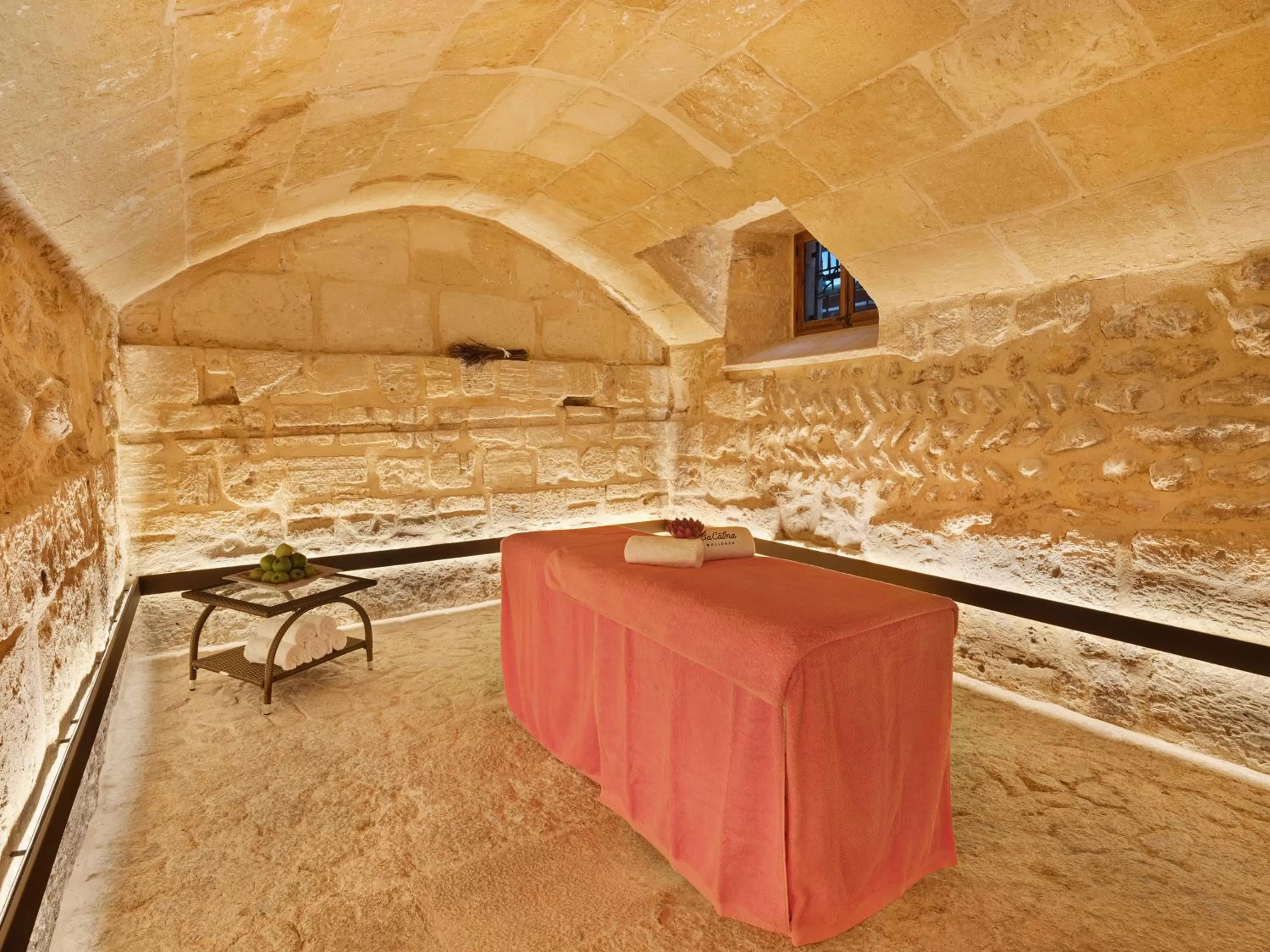 Massage in Hotel Gloria de Sant Jaume