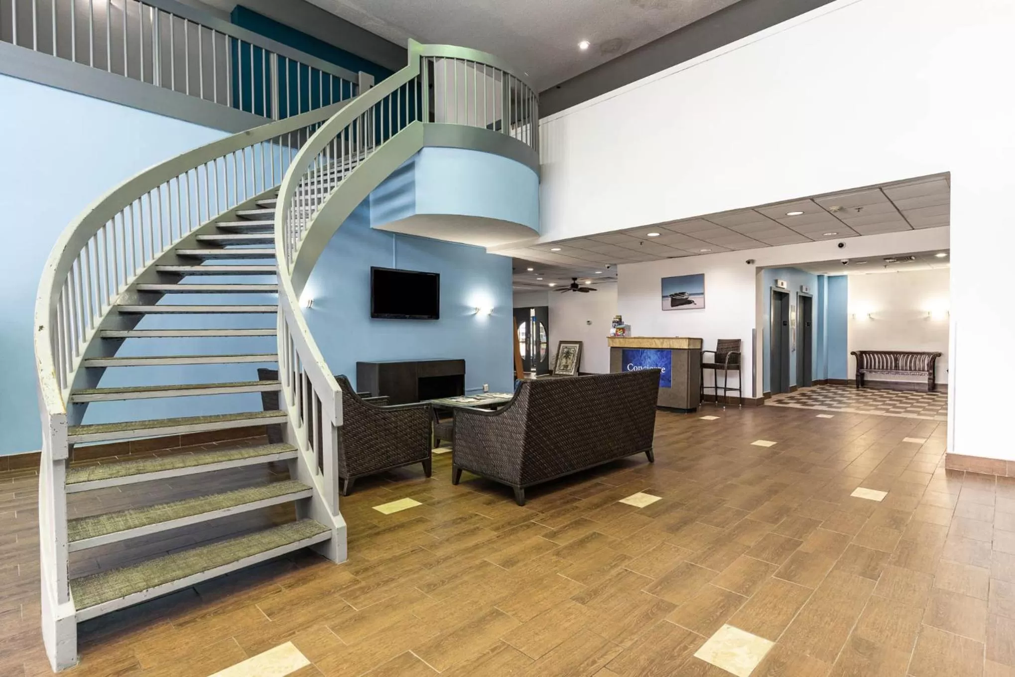 Lobby or reception in Sun N Sand Resort