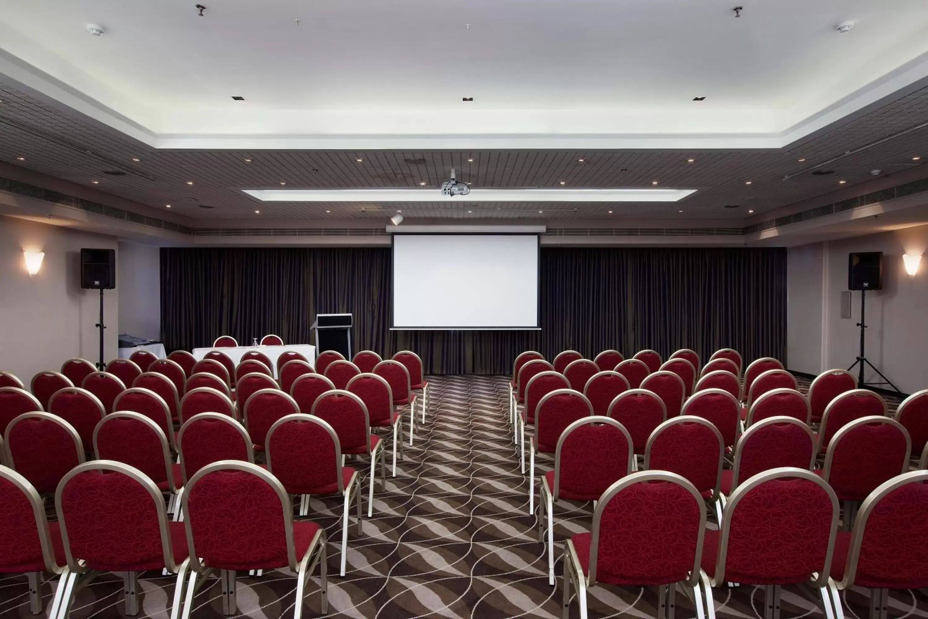 Business facilities, Business Area/Conference Room in ibis Perth