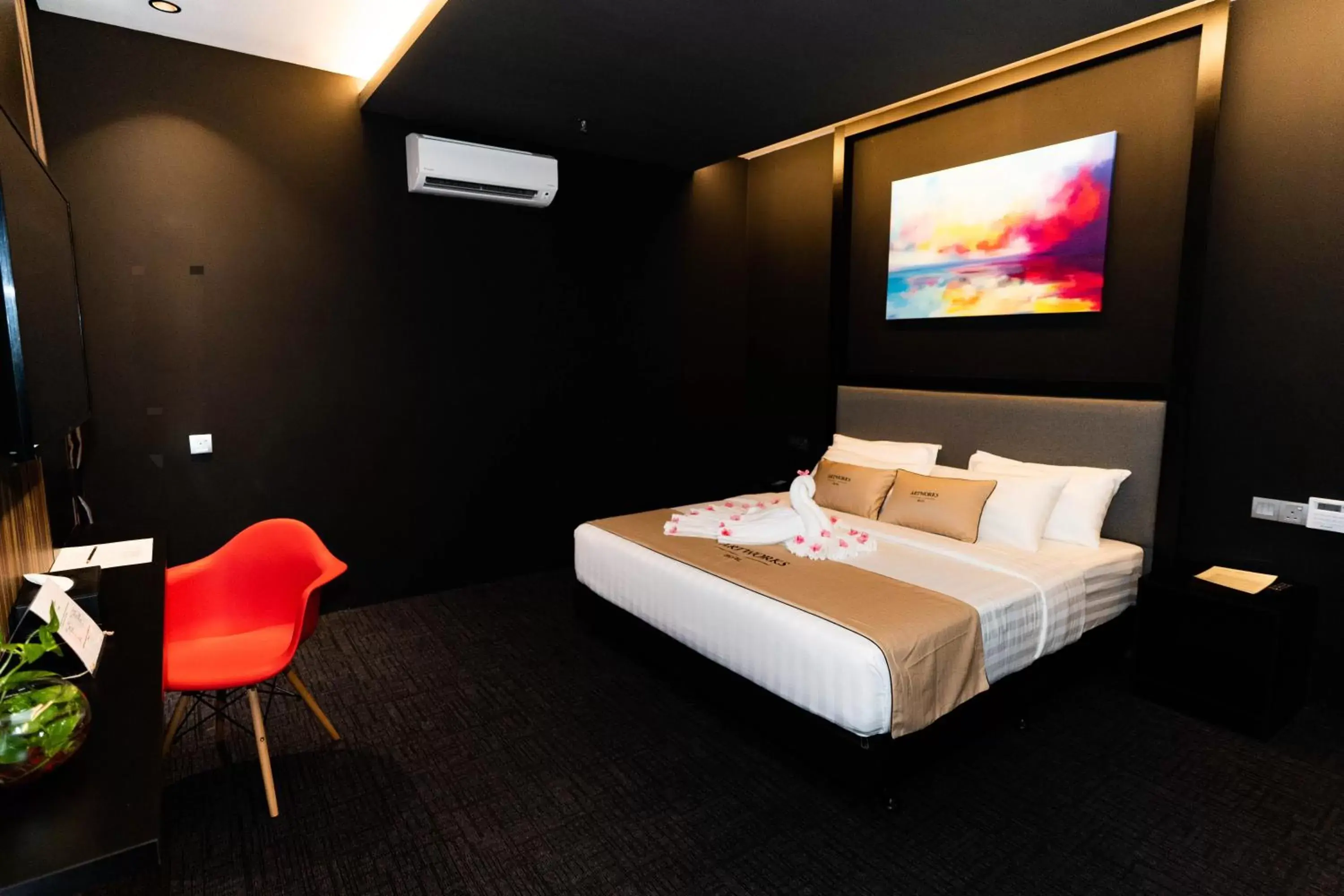 Bed in Artworks Hotel Ipoh