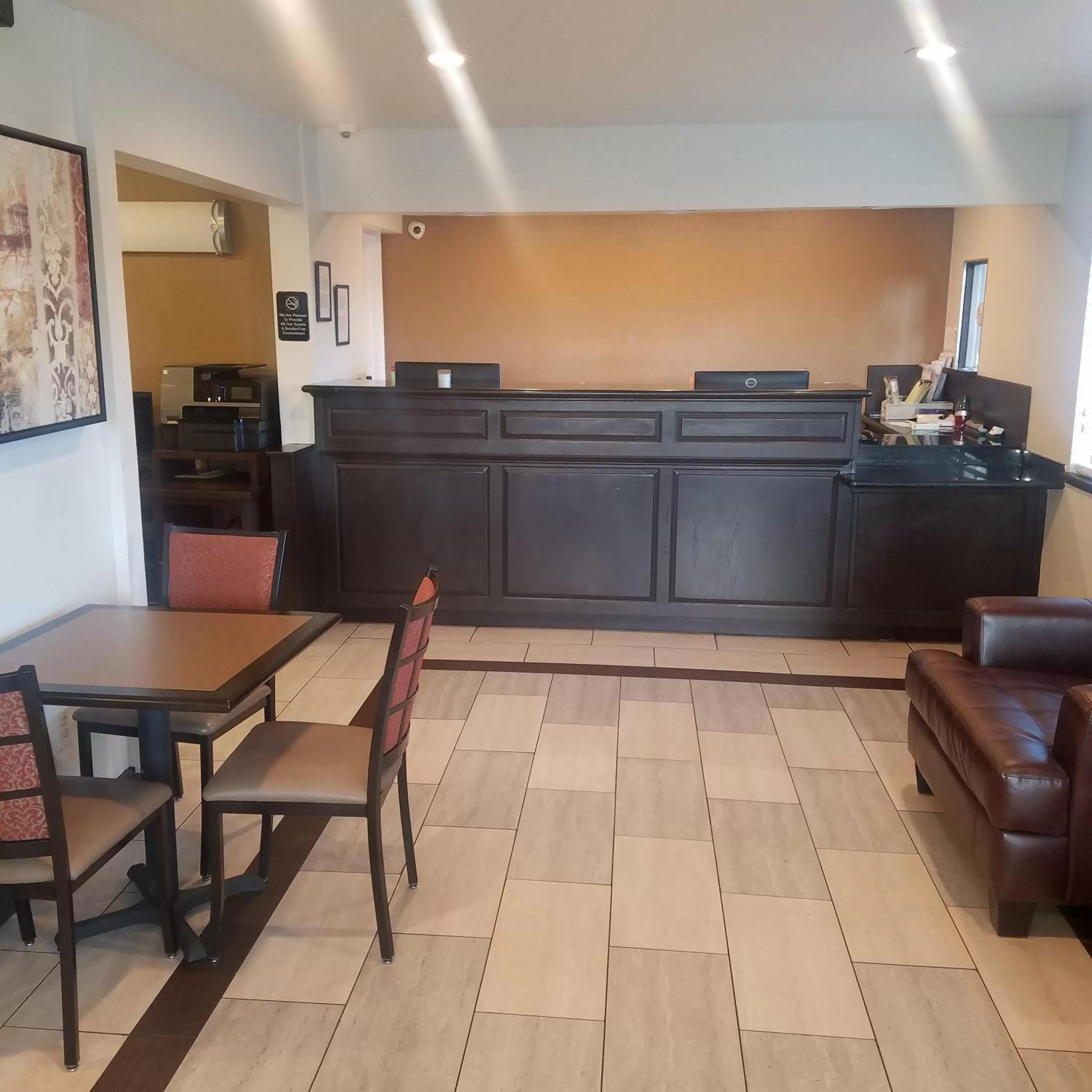 Lobby or reception in SureStay Hotel by Best Western Hollister