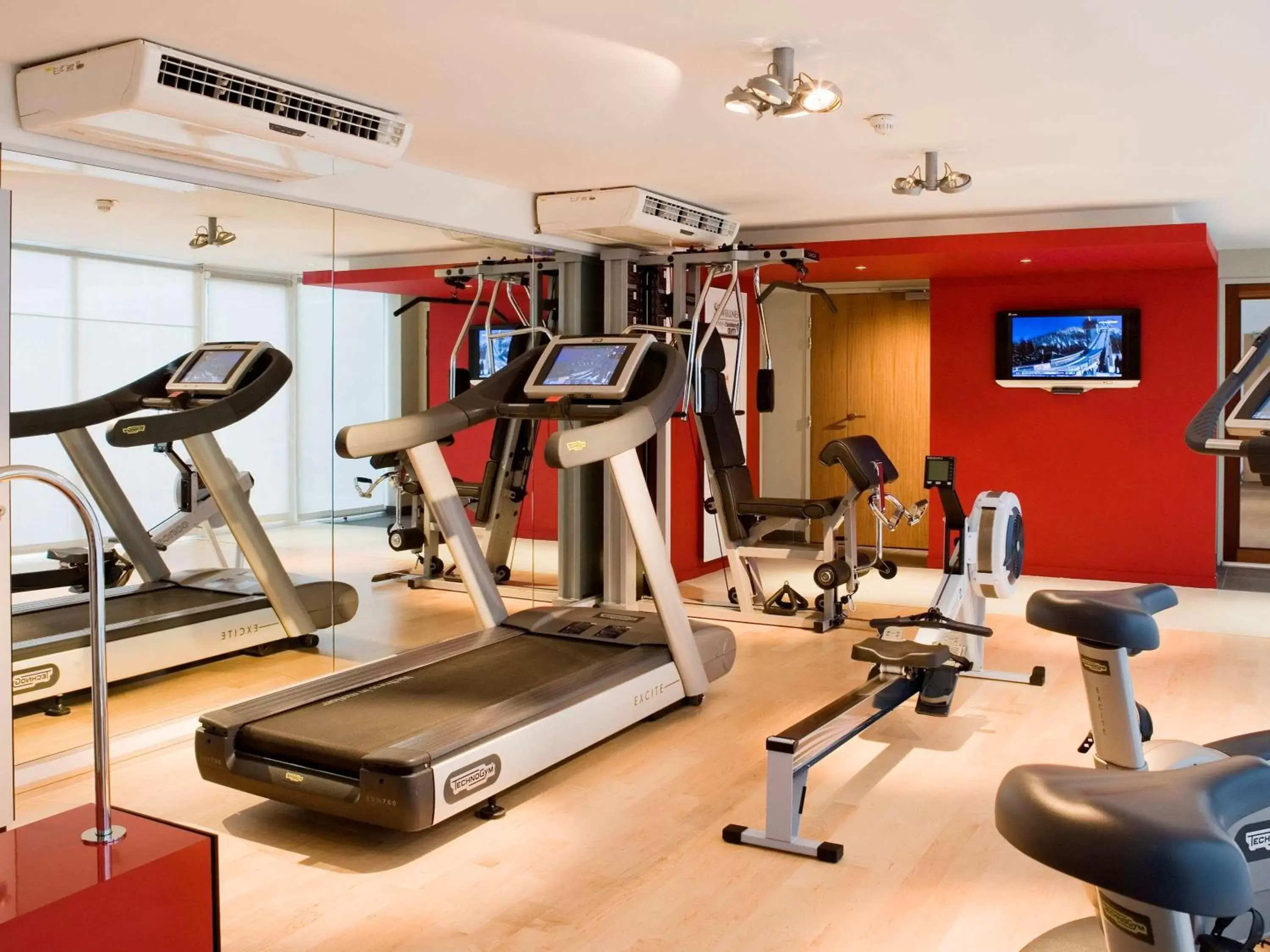 Fitness centre/facilities, Fitness Center/Facilities in Pullman Toulouse Airport