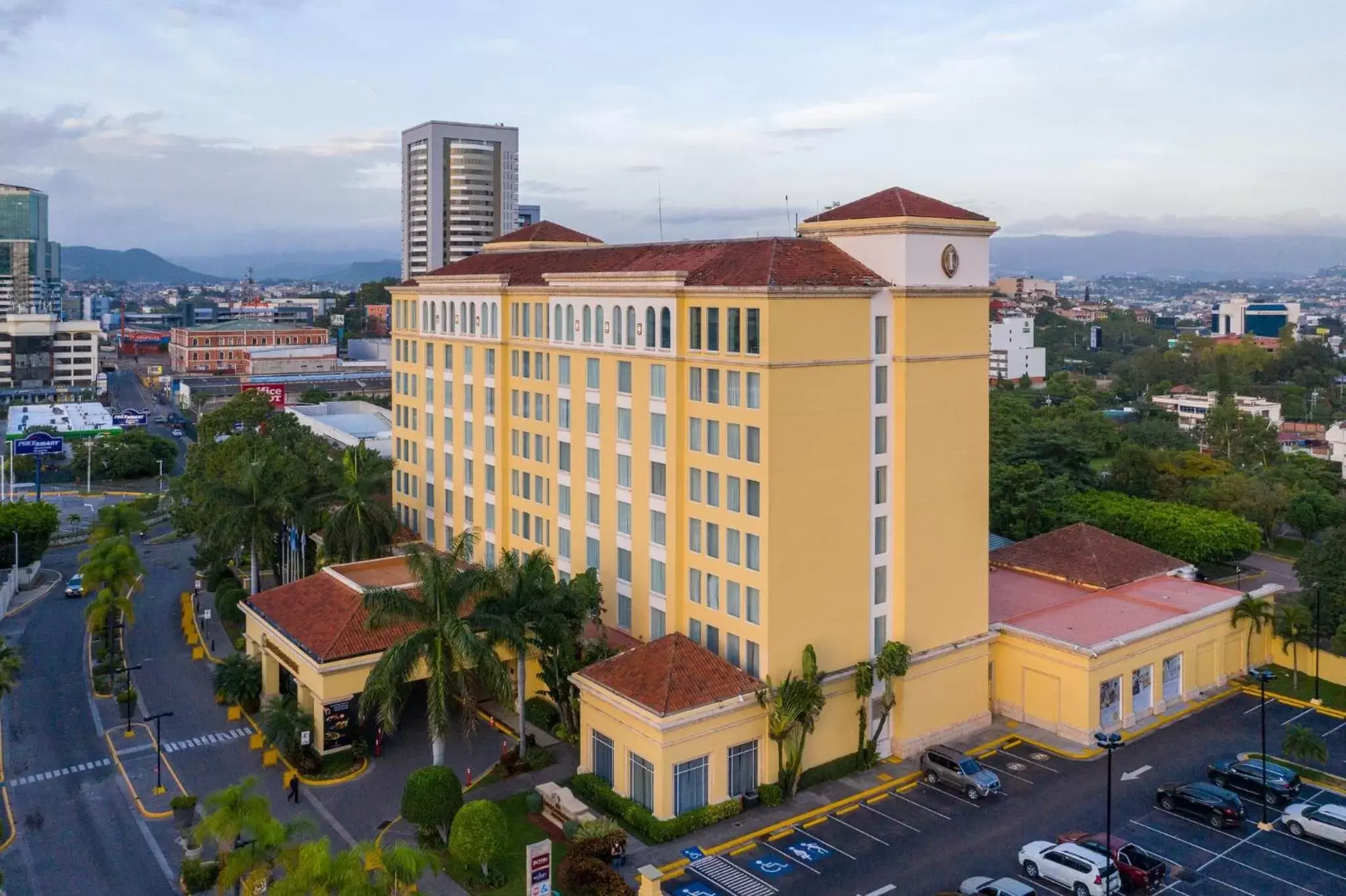 Property building, Bird's-eye View in Hotel Real Intercontinental Tegucigalpa, an IHG Hotel
