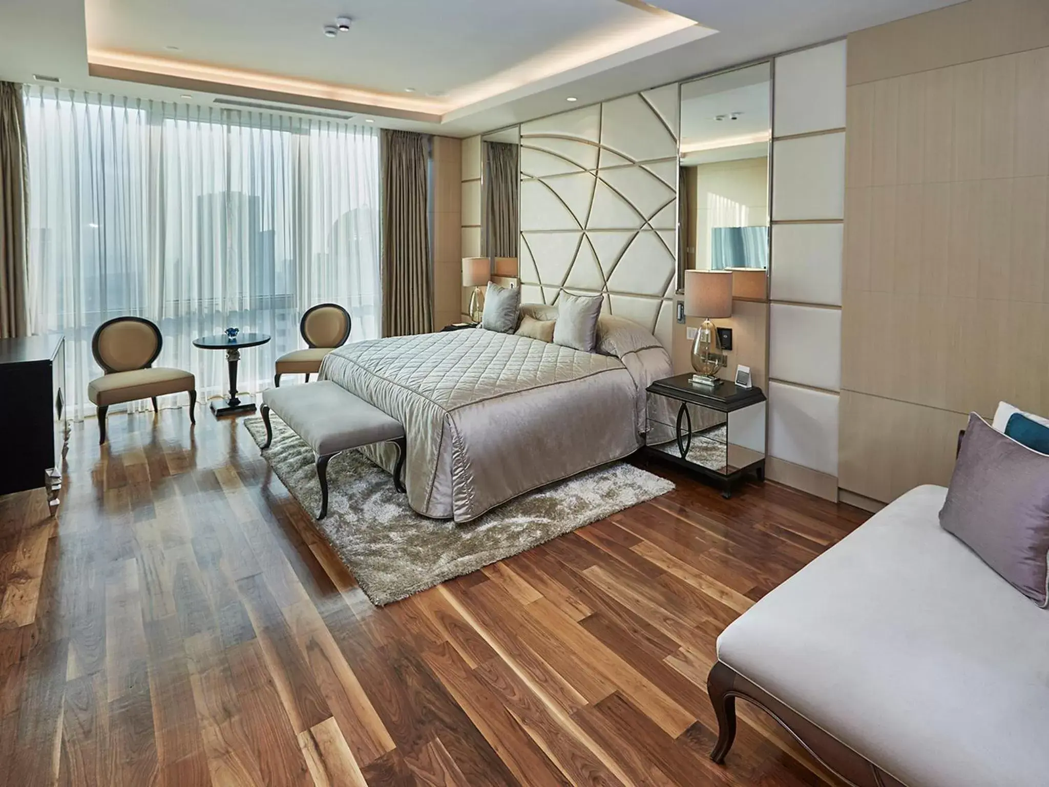 Bedroom, Bed in Wyndham Grand Istanbul Levent