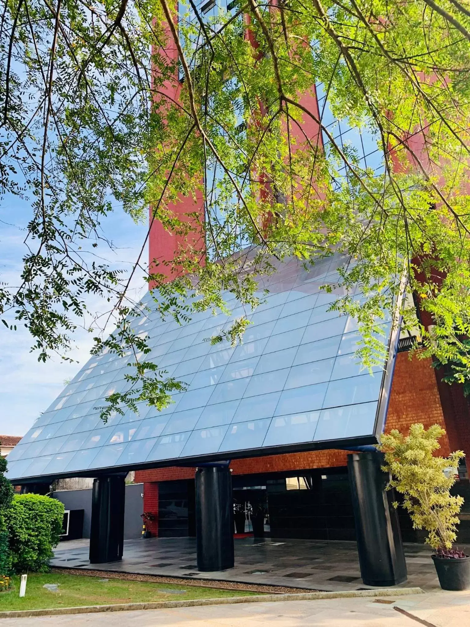 Facade/entrance, Property Building in Blue Tree Towers Joinville