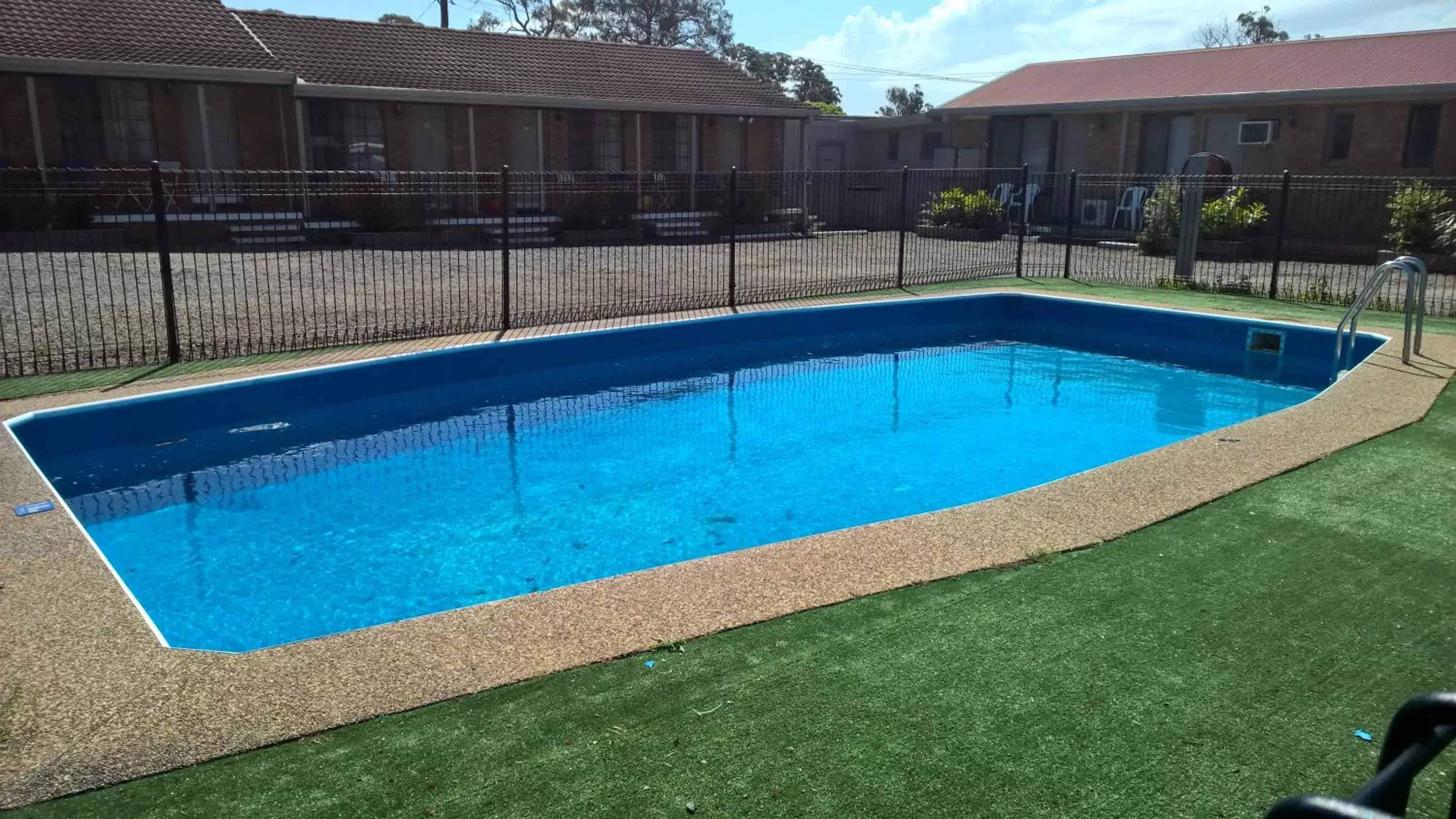 Swimming Pool in Taree Country Motel