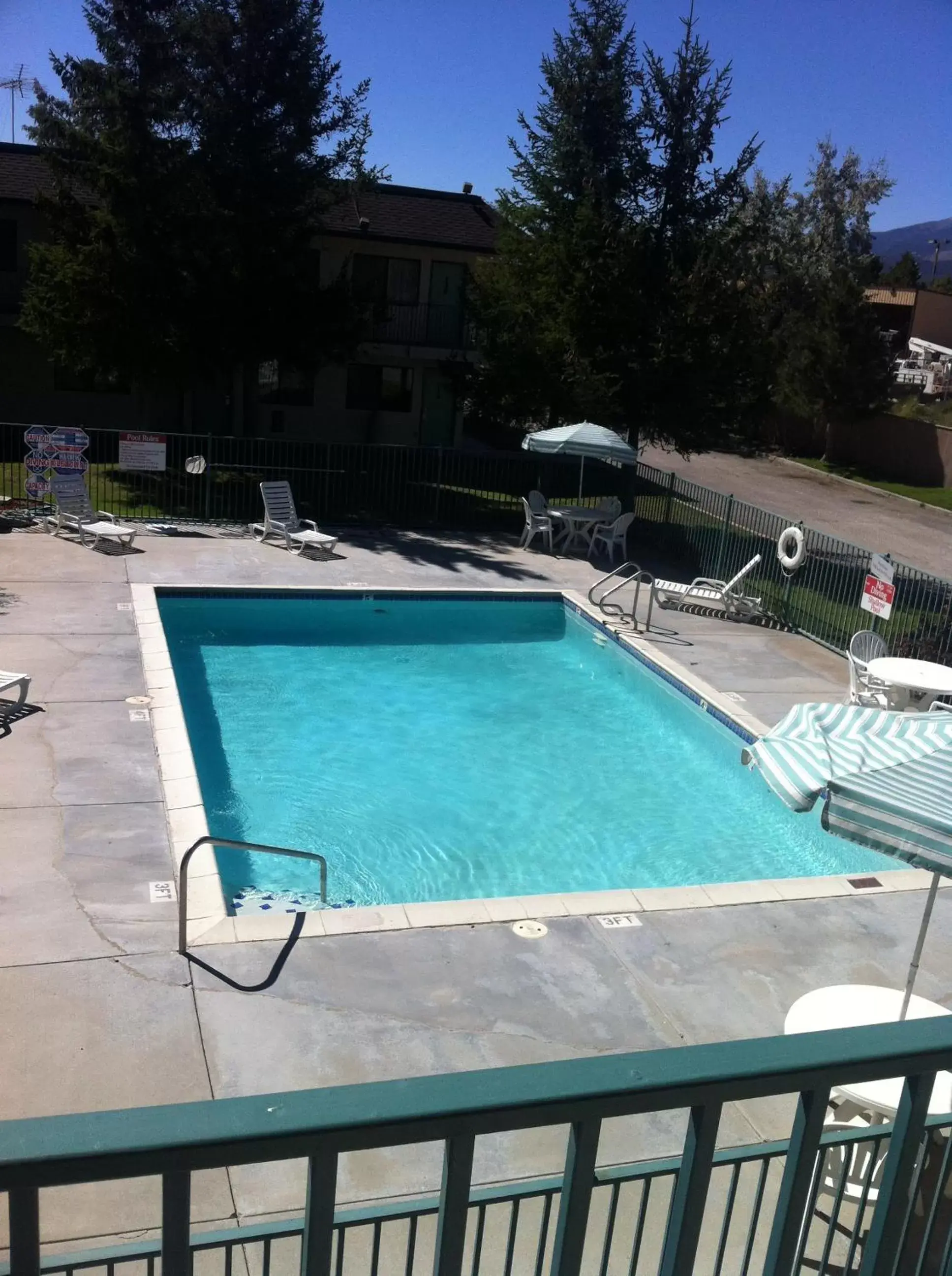 Swimming pool, Pool View in Motel 6-Ely, NV