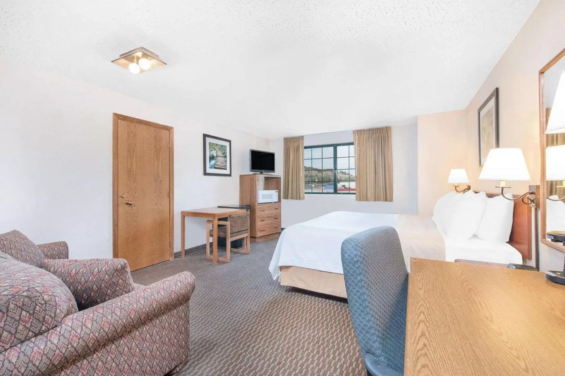 One-Bedroom King Suite - Non-Smoking in Days Inn by Wyndham West Rapid City