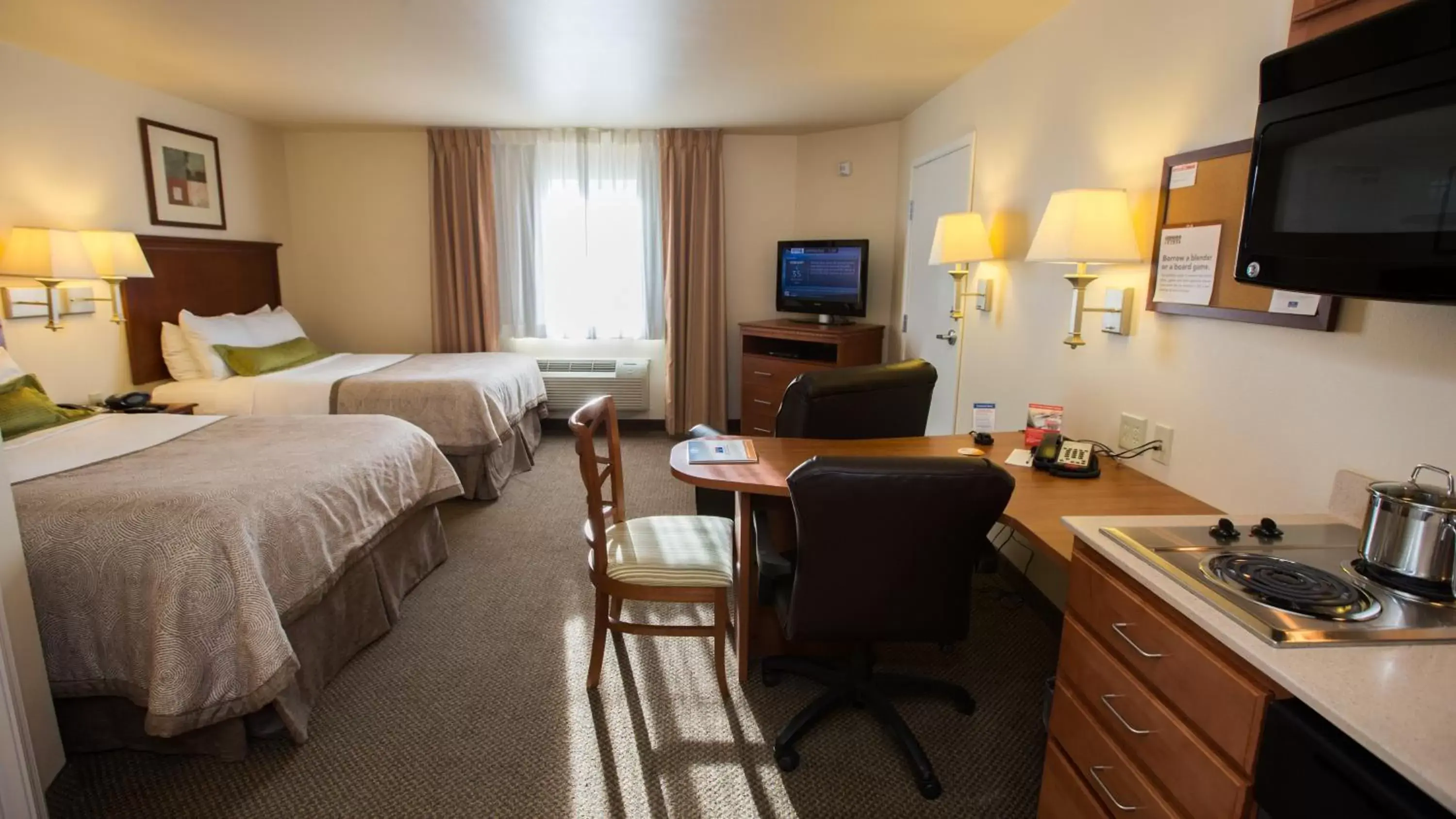 Photo of the whole room in Candlewood Suites Springfield, an IHG Hotel