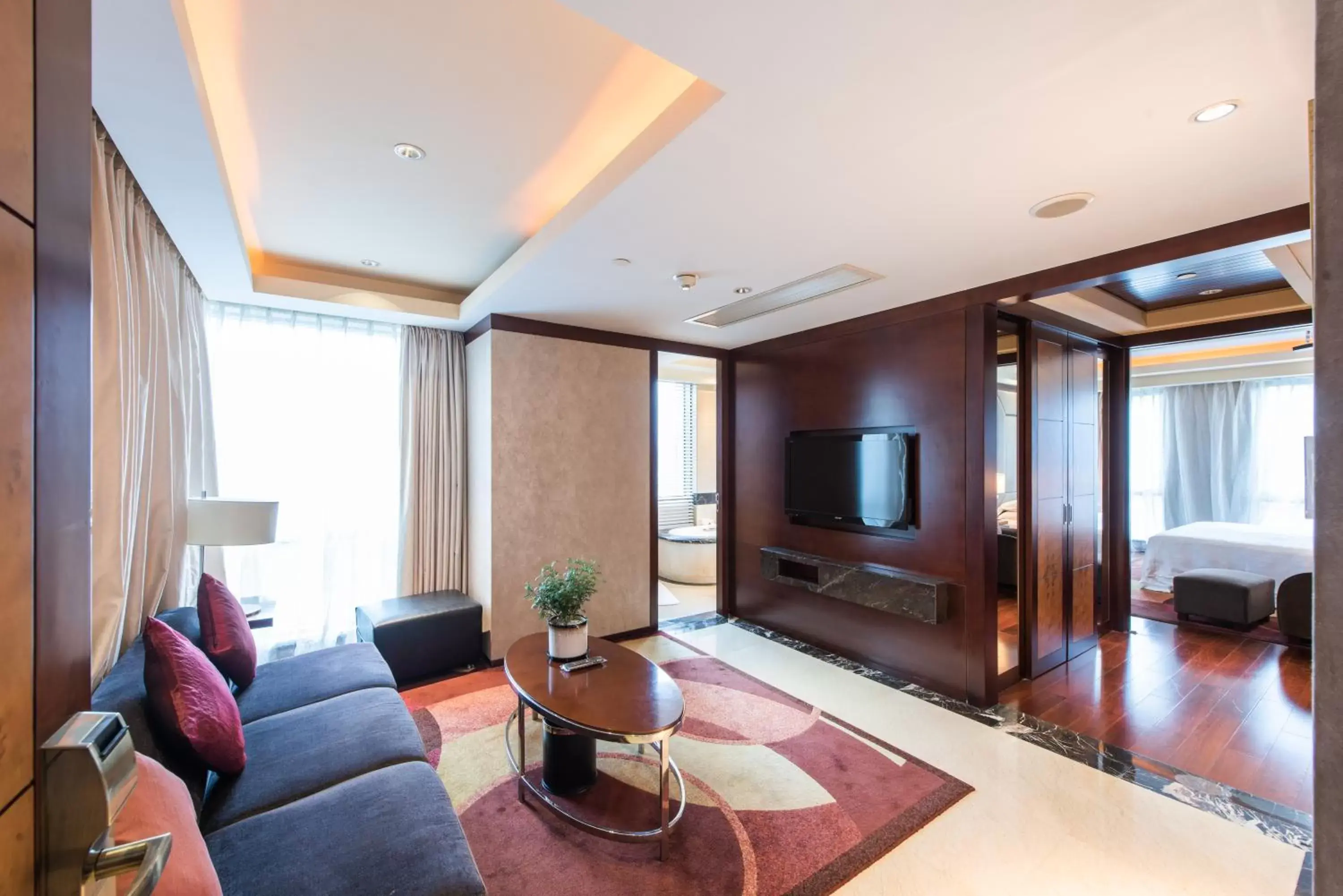 TV and multimedia, Seating Area in Sheraton Wenzhou Hotel