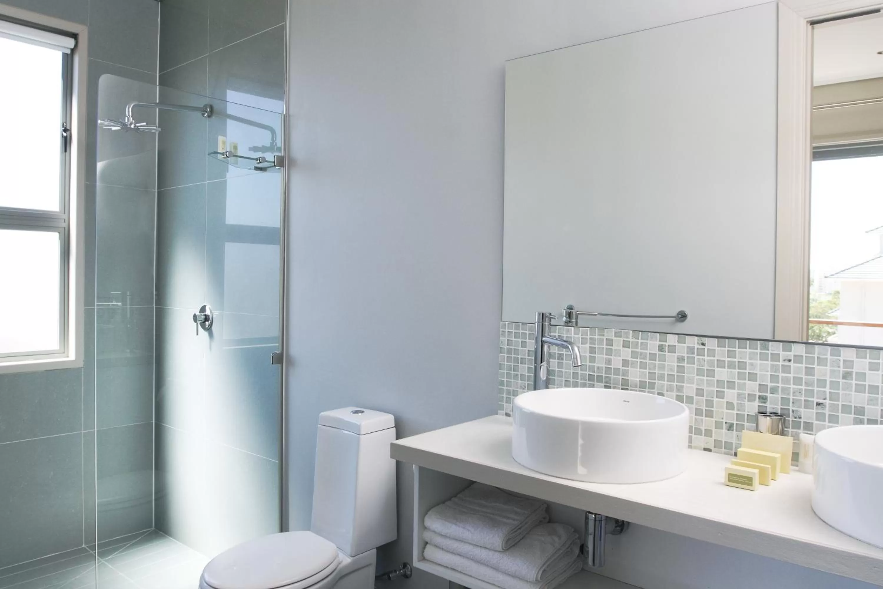 Shower in The One 8 Hotel in Green Point - Solar Power