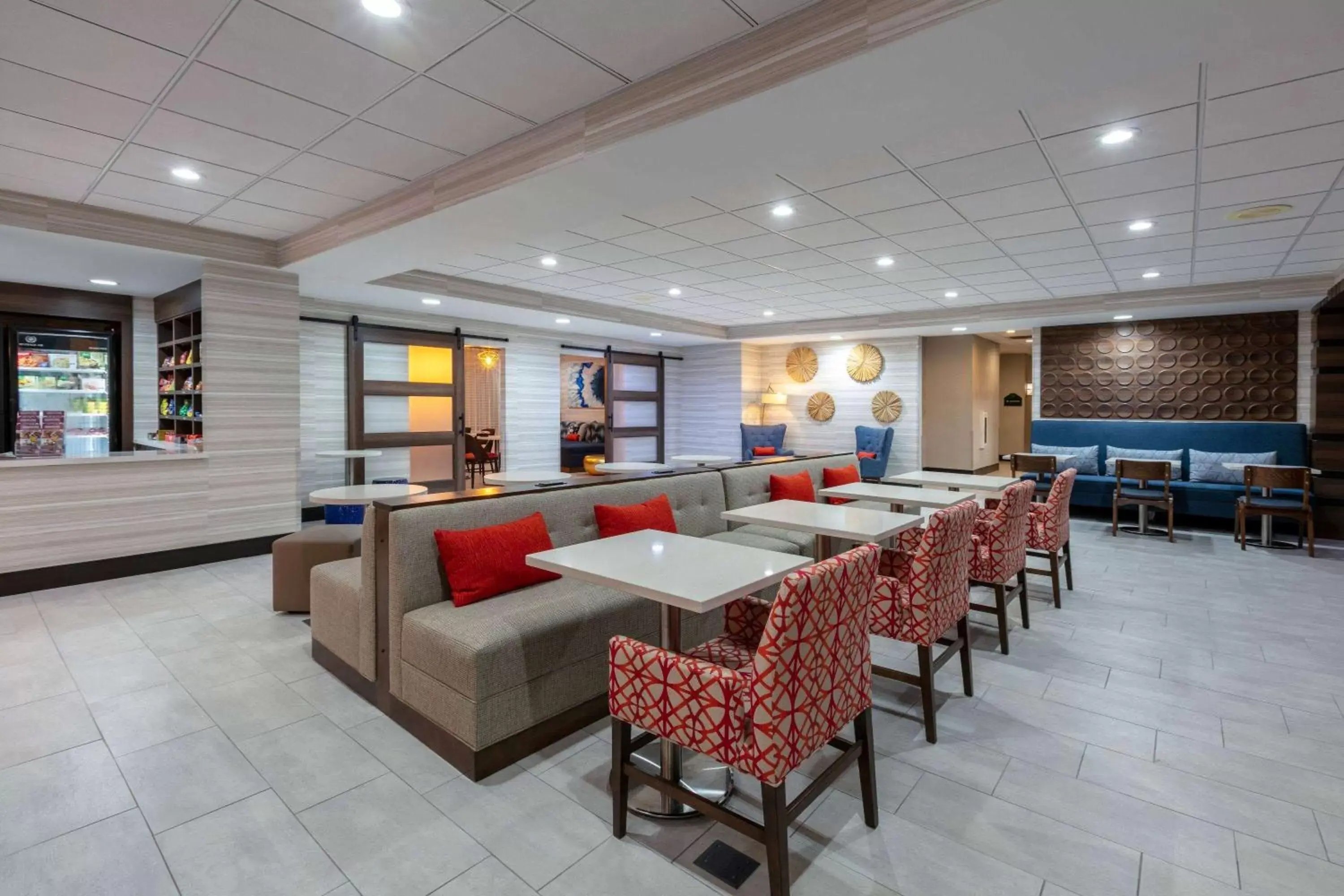 Lobby or reception in Wingate by Wyndham - DFW North Lobby or reception in Wingate by Wyndham - DFW North
