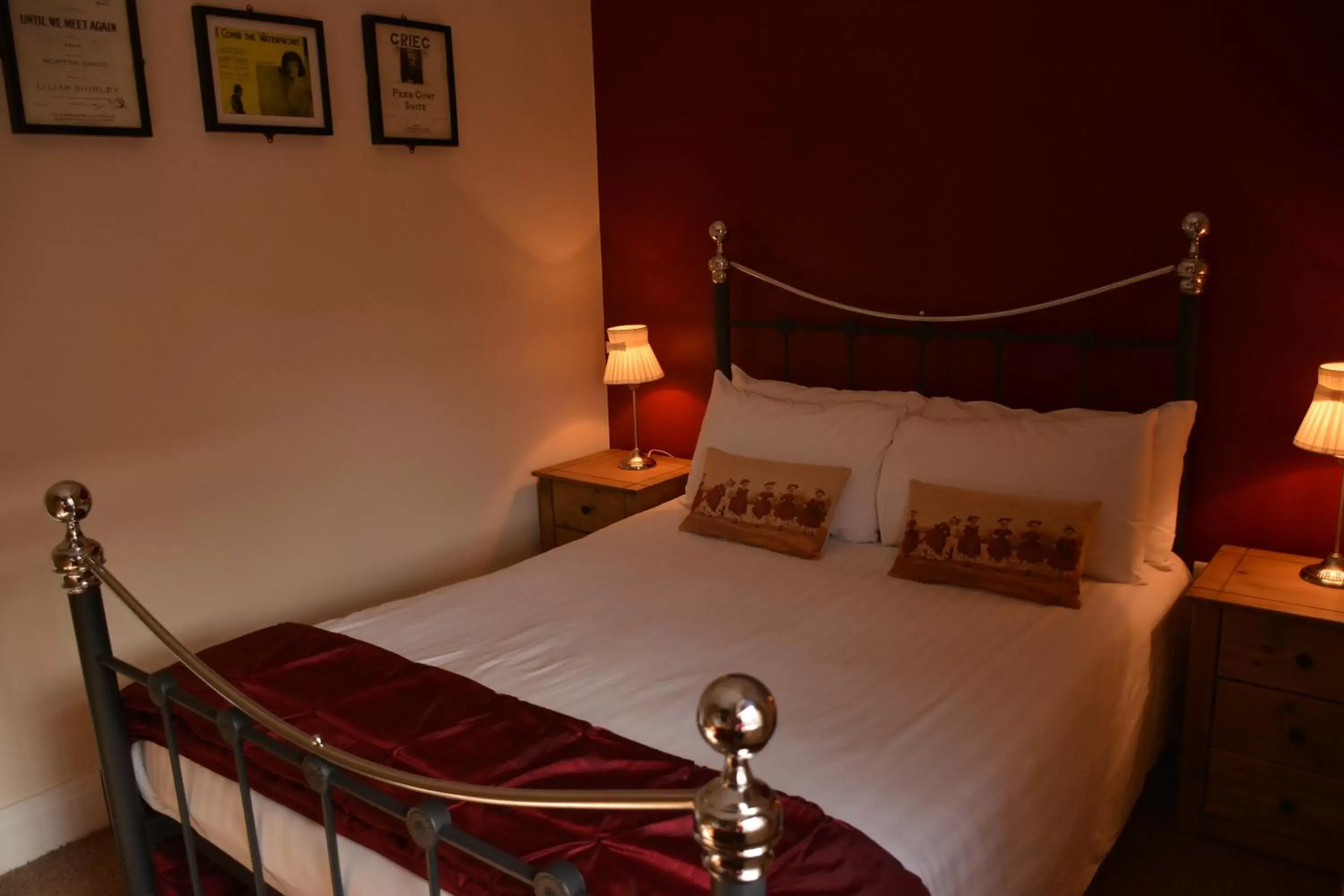 Bed in The Rose & Crown York Bed in The Rose & Crown York