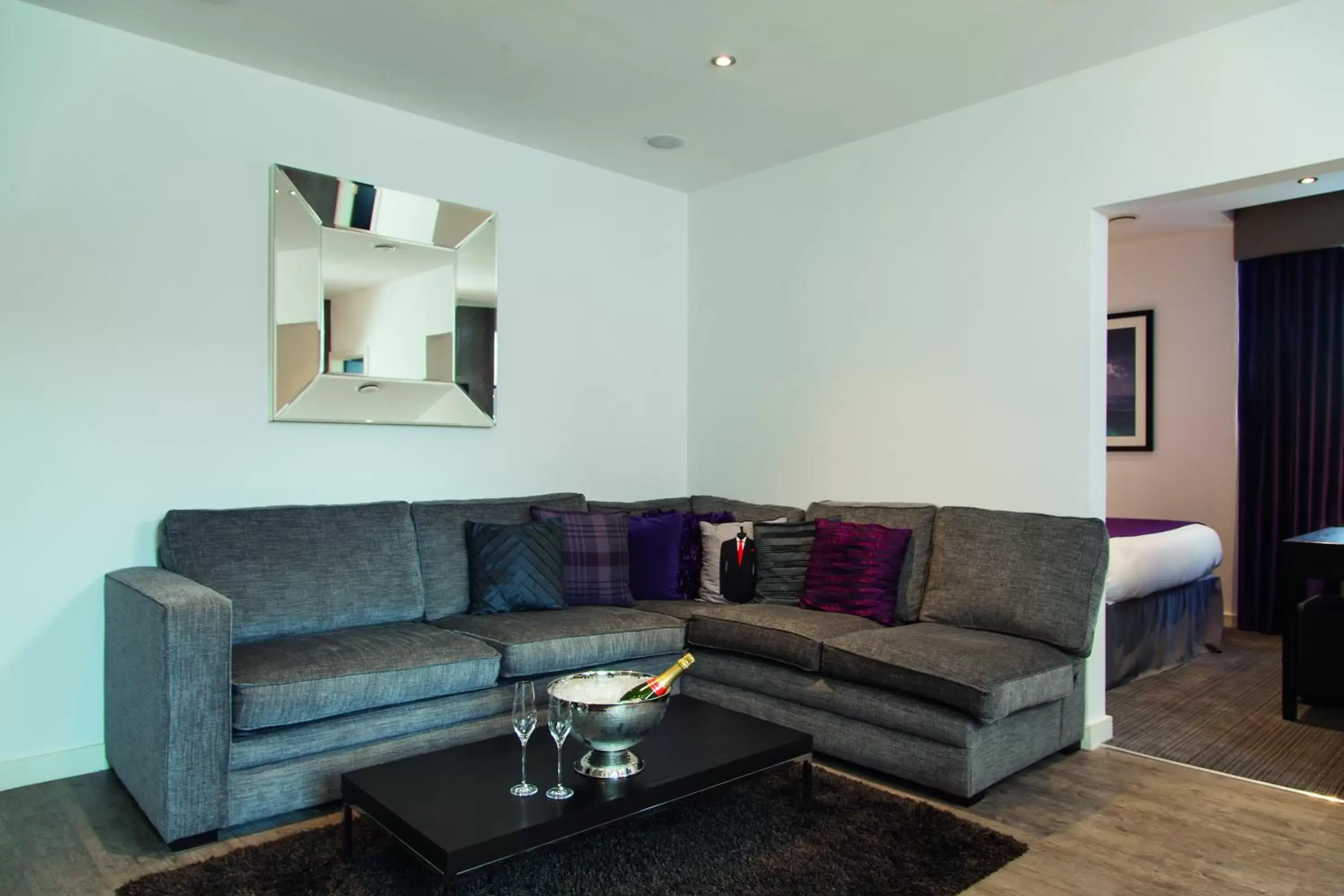 Living room, Seating Area in EPIC Apart Hotel - Seel Street