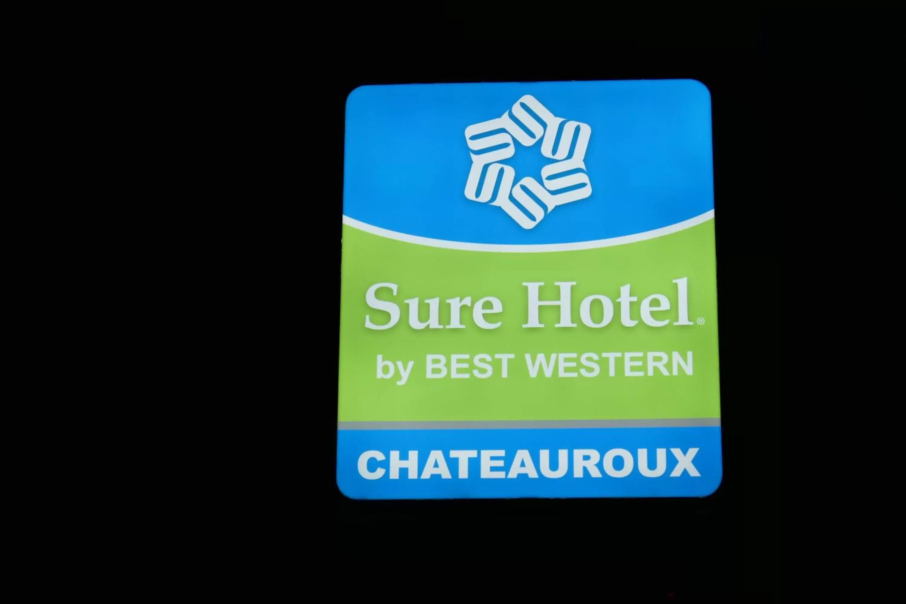 Night in Sure Hotel by Best Western Châteauroux