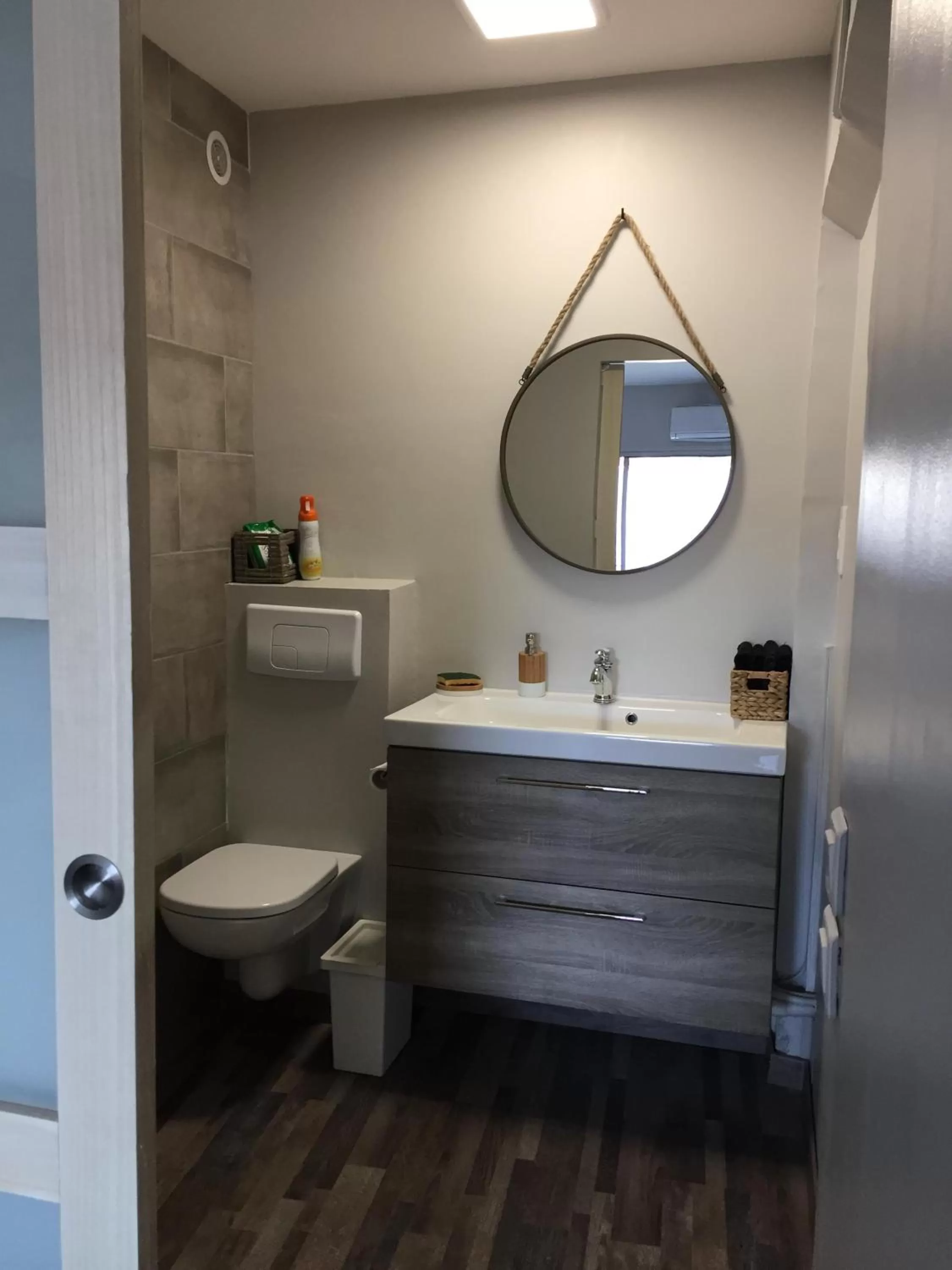 Bathroom in 1 Chambre, 1 P'tit dèj', 1 Sourire