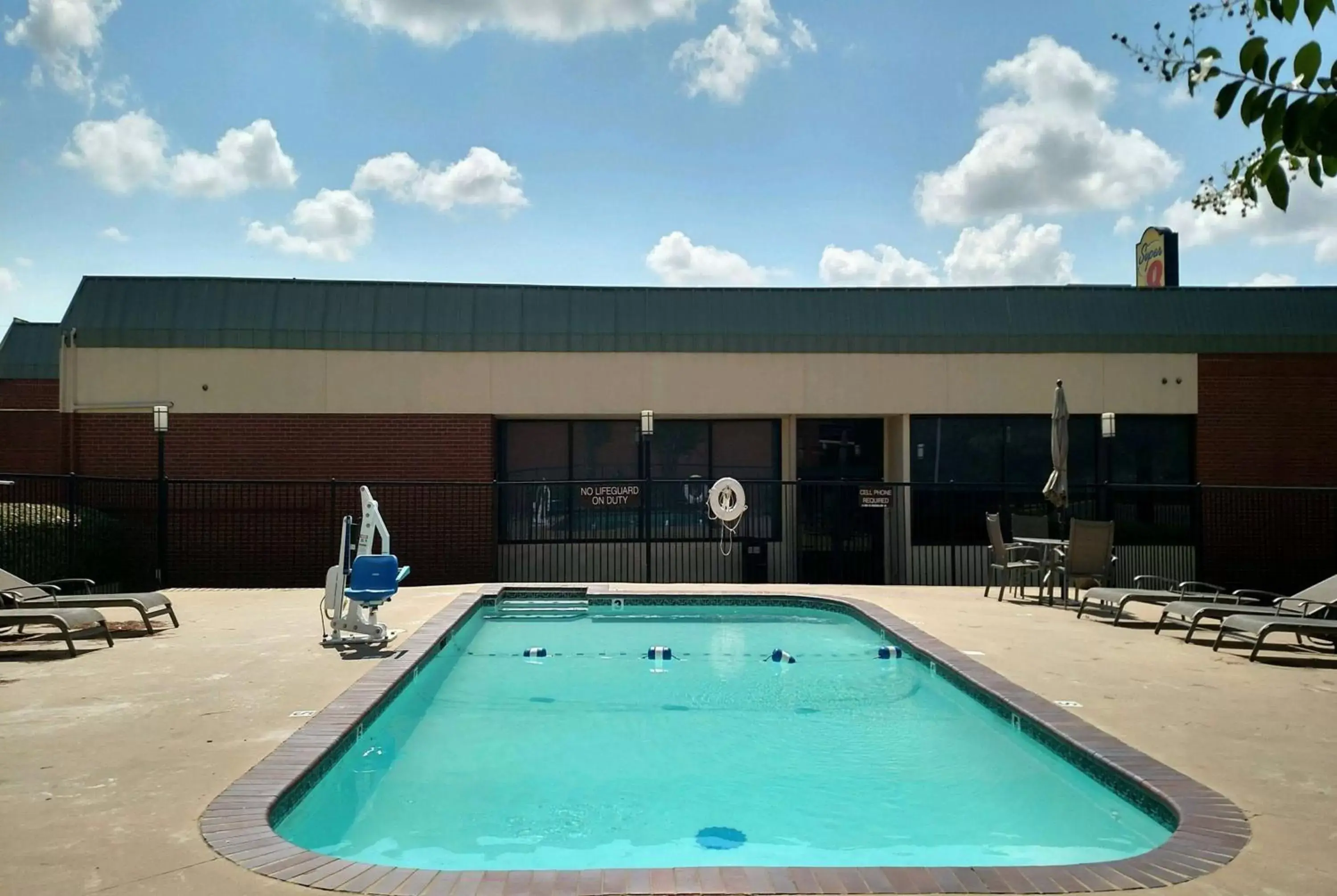 Swimming Pool in Super 8 by Wyndham Atoka