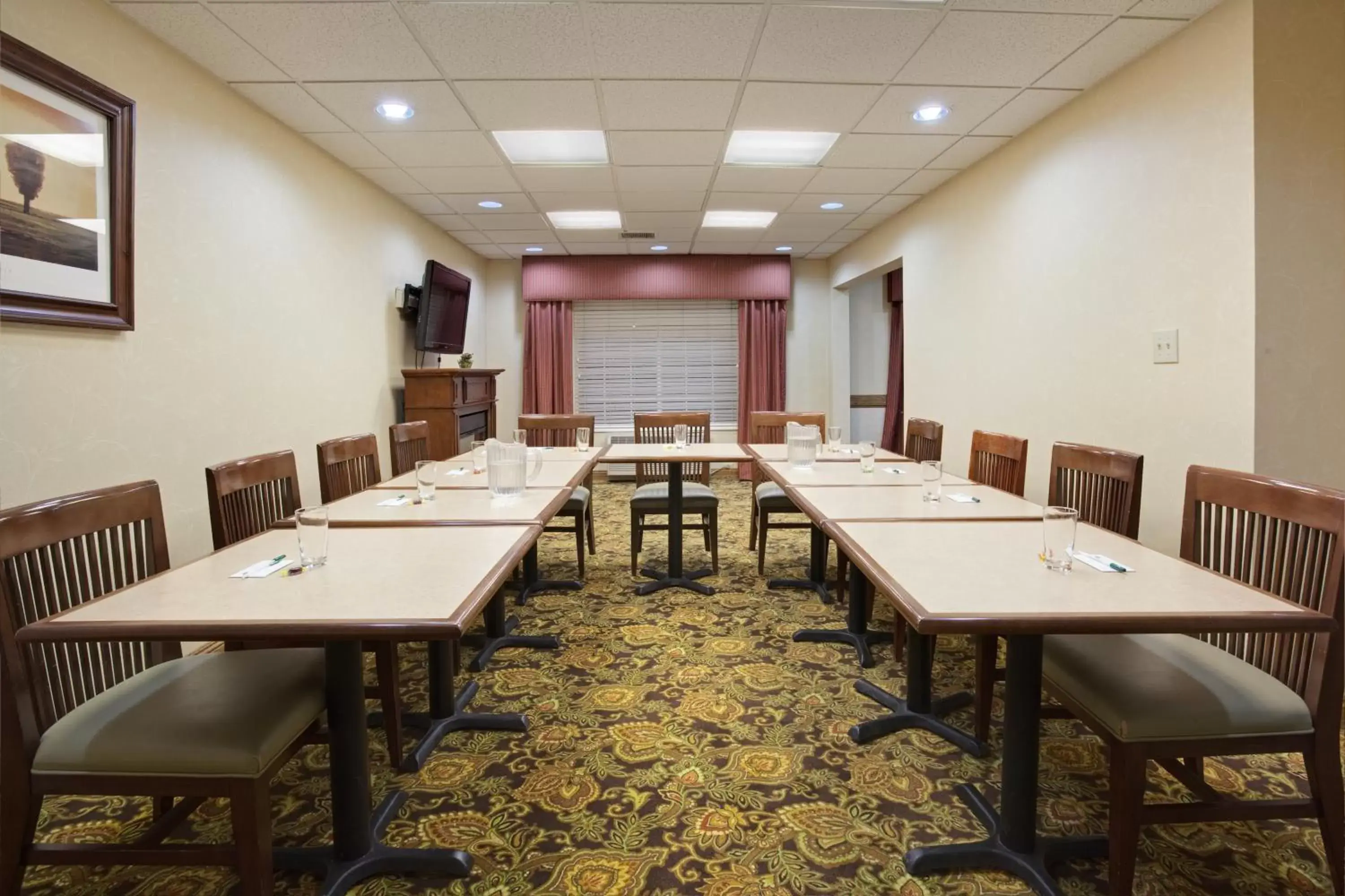 Business facilities in Country Inn & Suites by Radisson, Greeley, CO