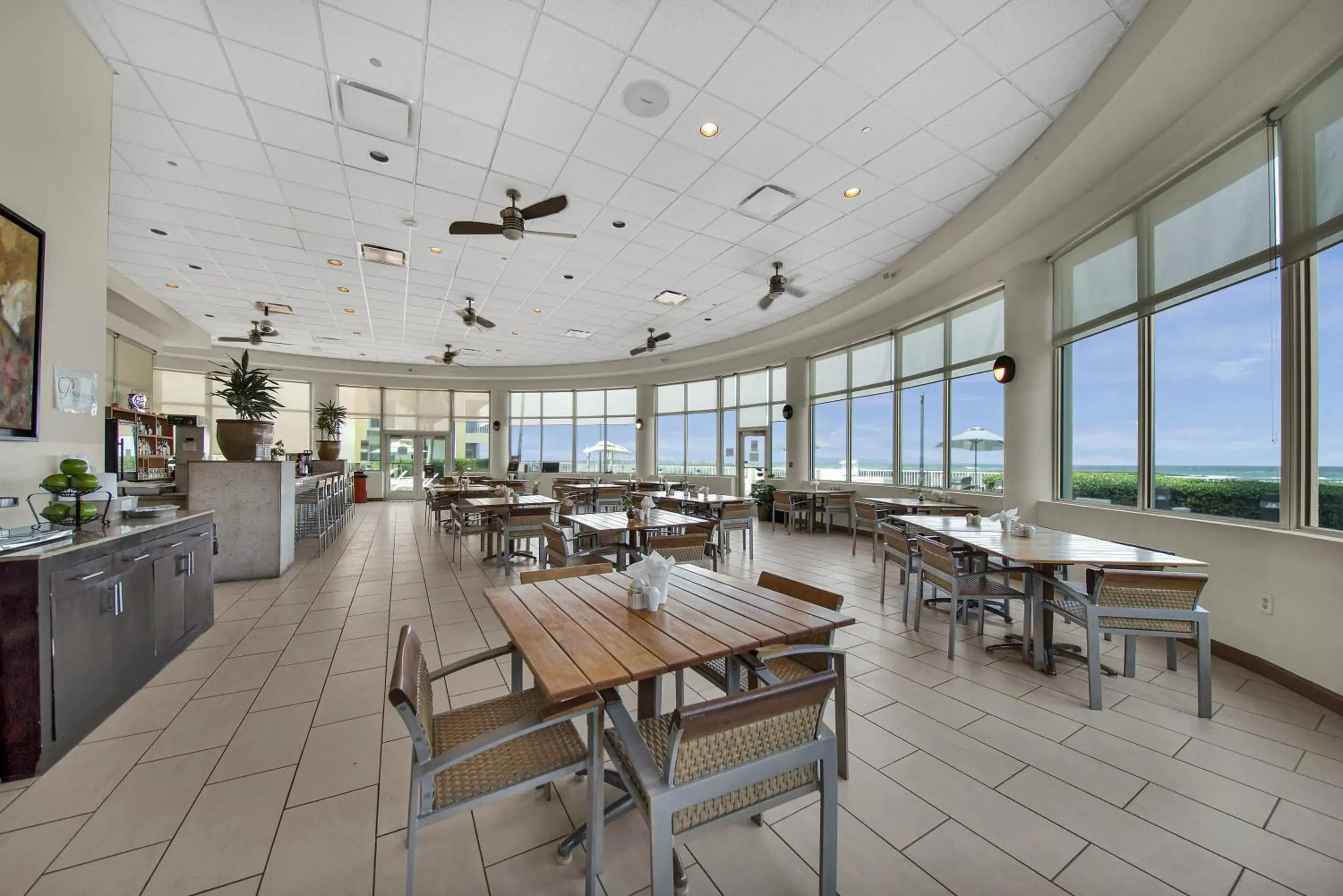 Restaurant/places to eat in Peninsula Island Resort & Spa - Beachfront Property at South Padre Island Restaurant/places to eat in Peninsula Island Resort & Spa - Beachfront Property at South Padre Island