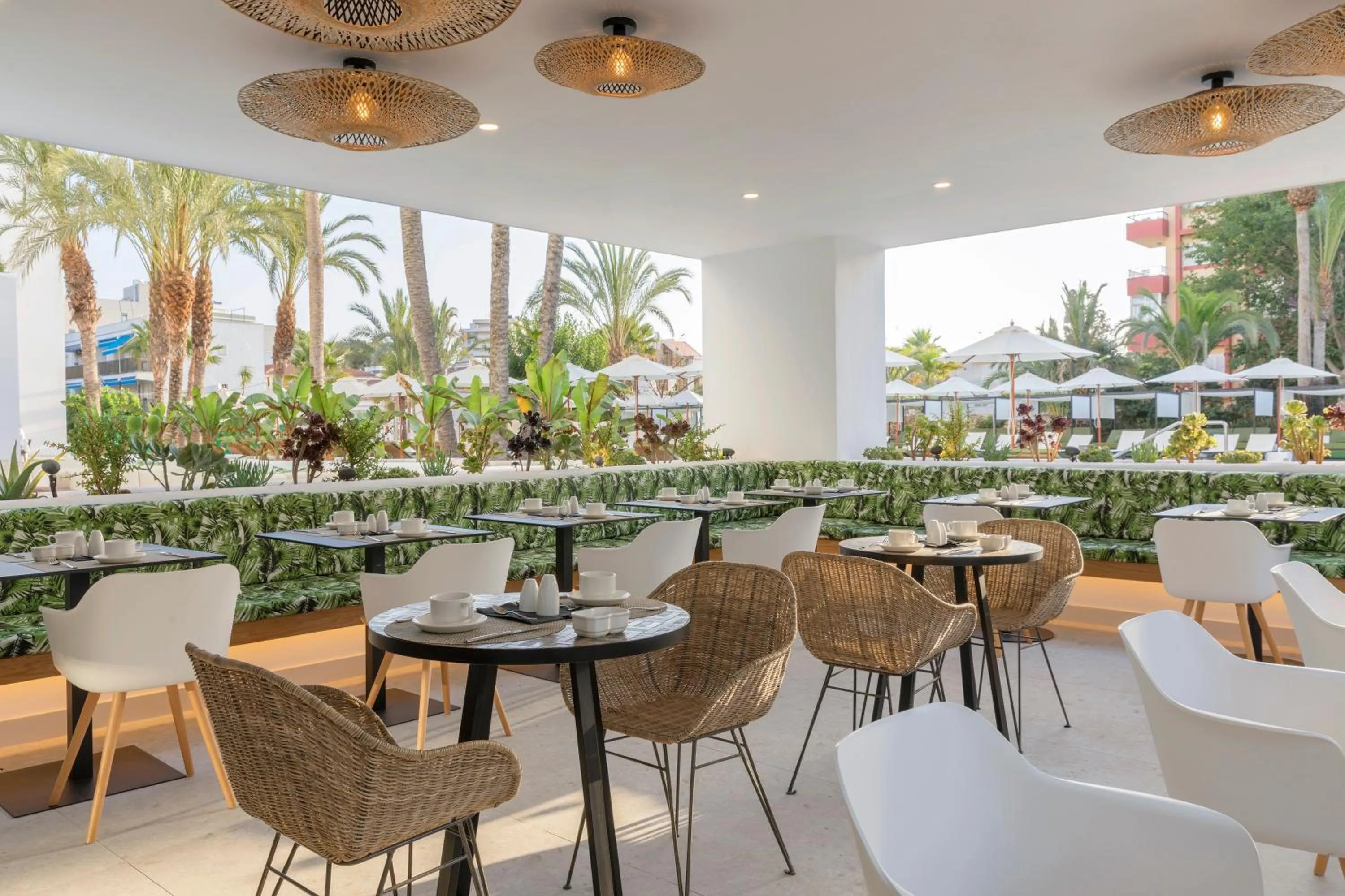 Restaurant/places to eat in HM Ayron Park - Adults Only