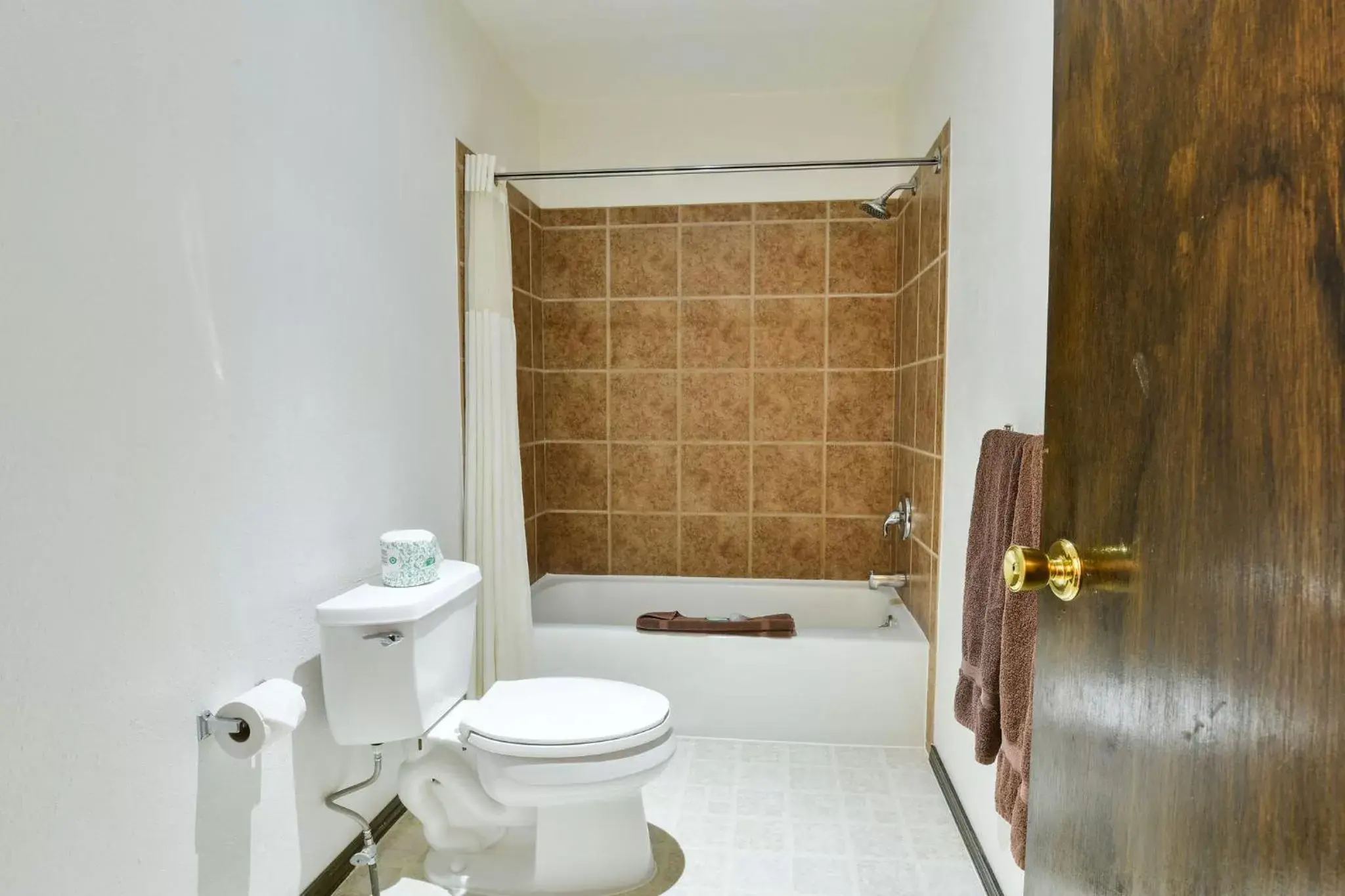 Shower, Bathroom in Adventure Inn Moab