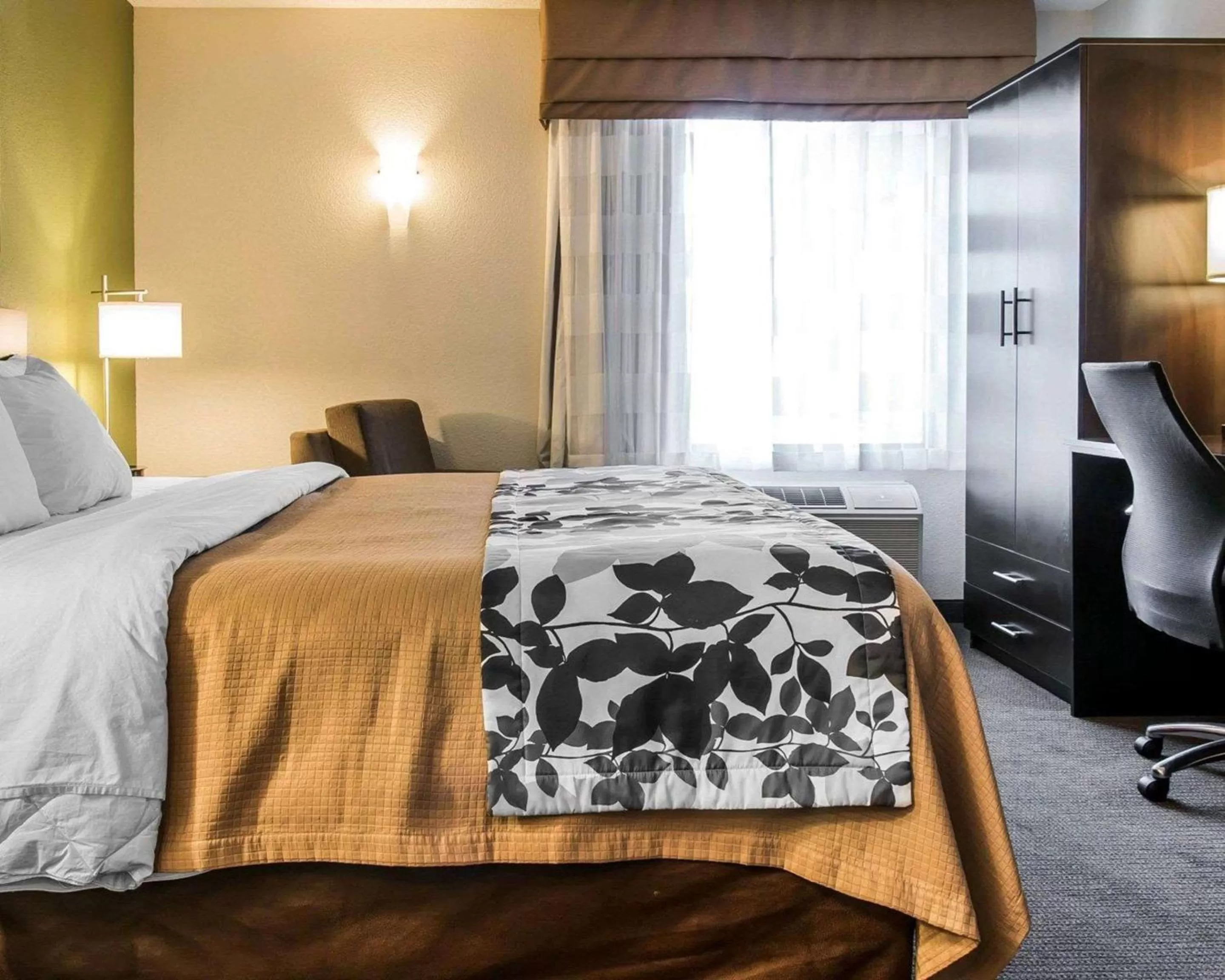 Other, Bed in Sleep Inn