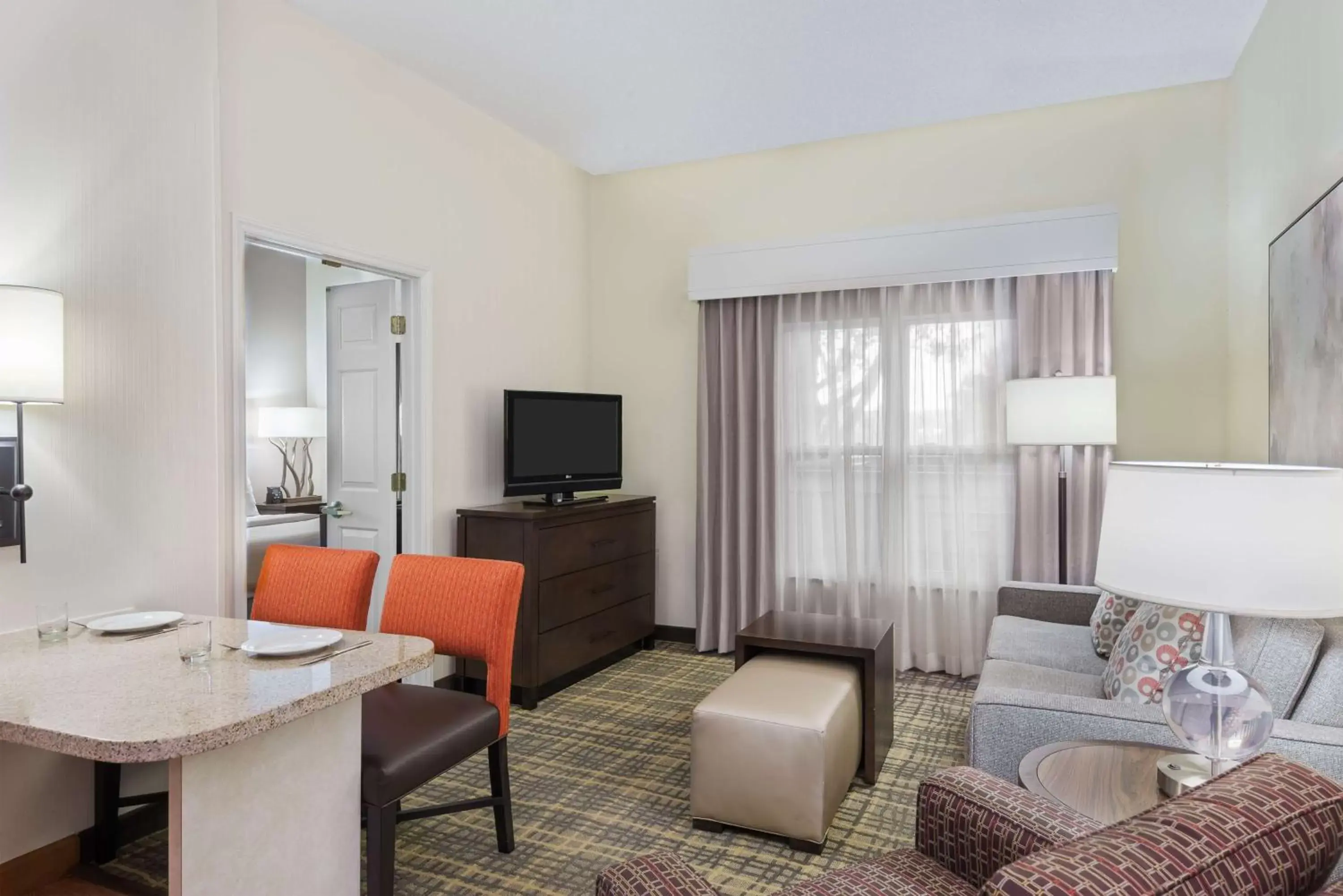 Bedroom, Seating Area in Homewood Suites by Hilton Raleigh/Crabtree Valley