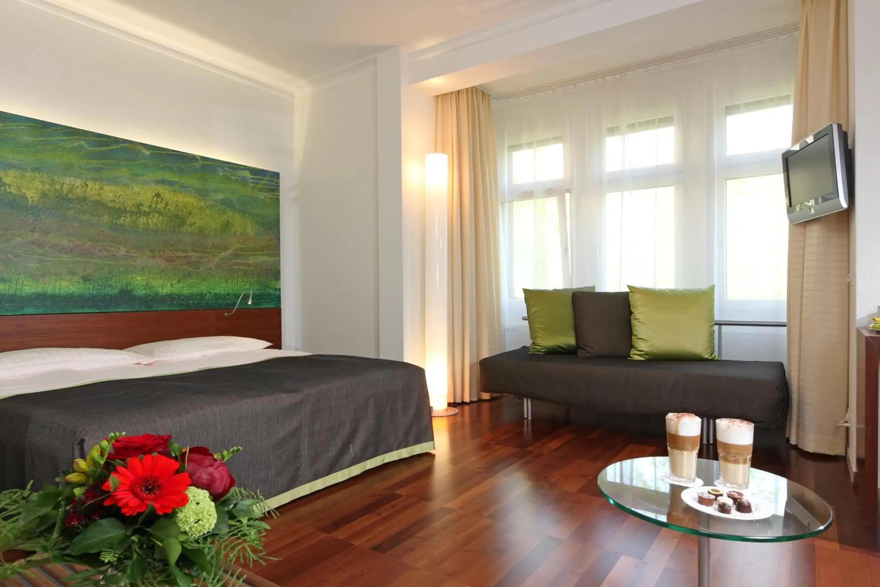 Bed in Waldstätterhof Swiss Quality Hotel